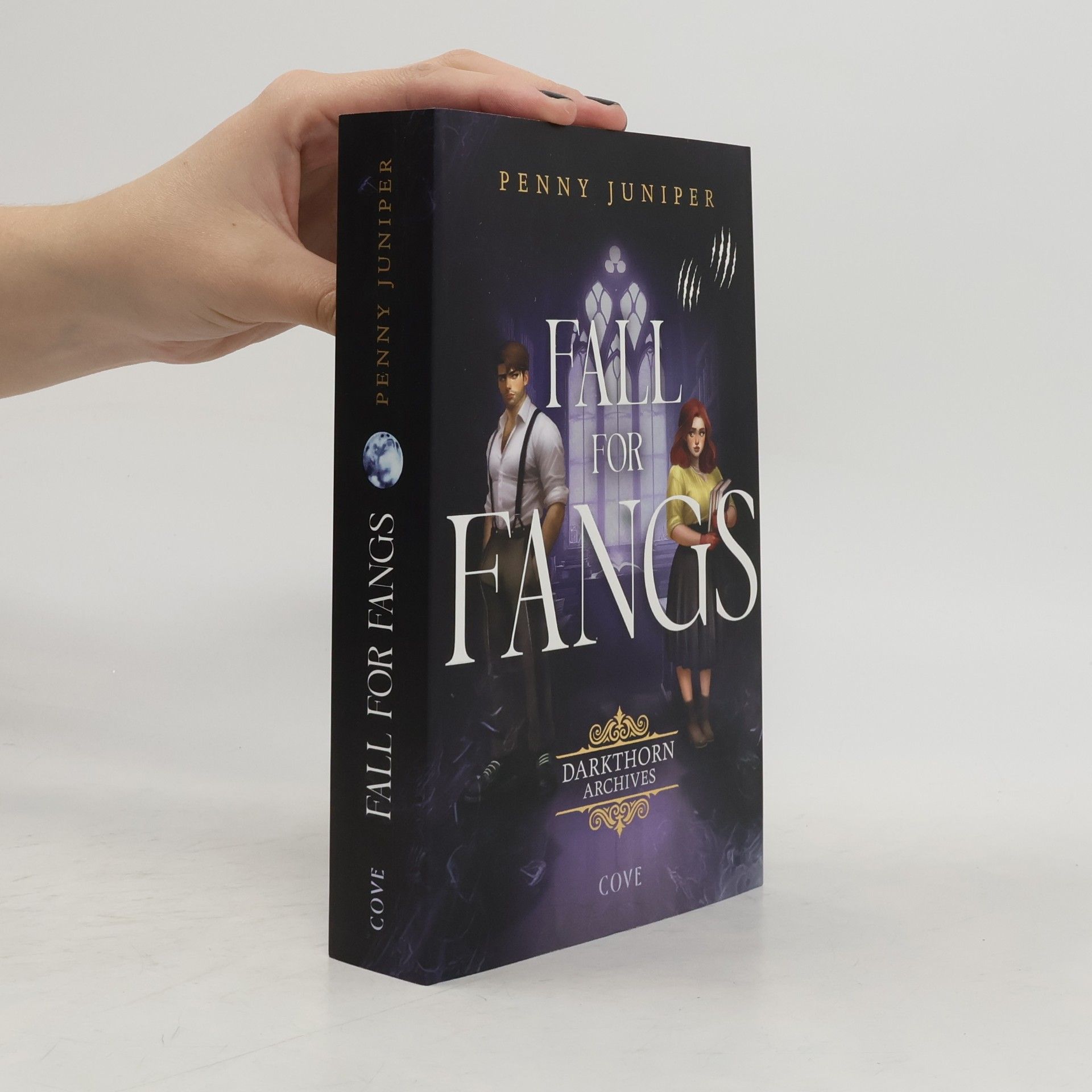 Penny Juniper Fall for Fangs