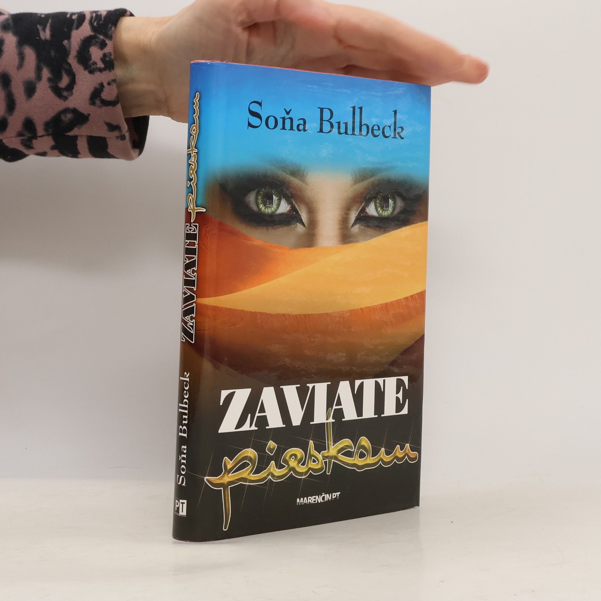Soňa Bulbeck Zaviate pieskom