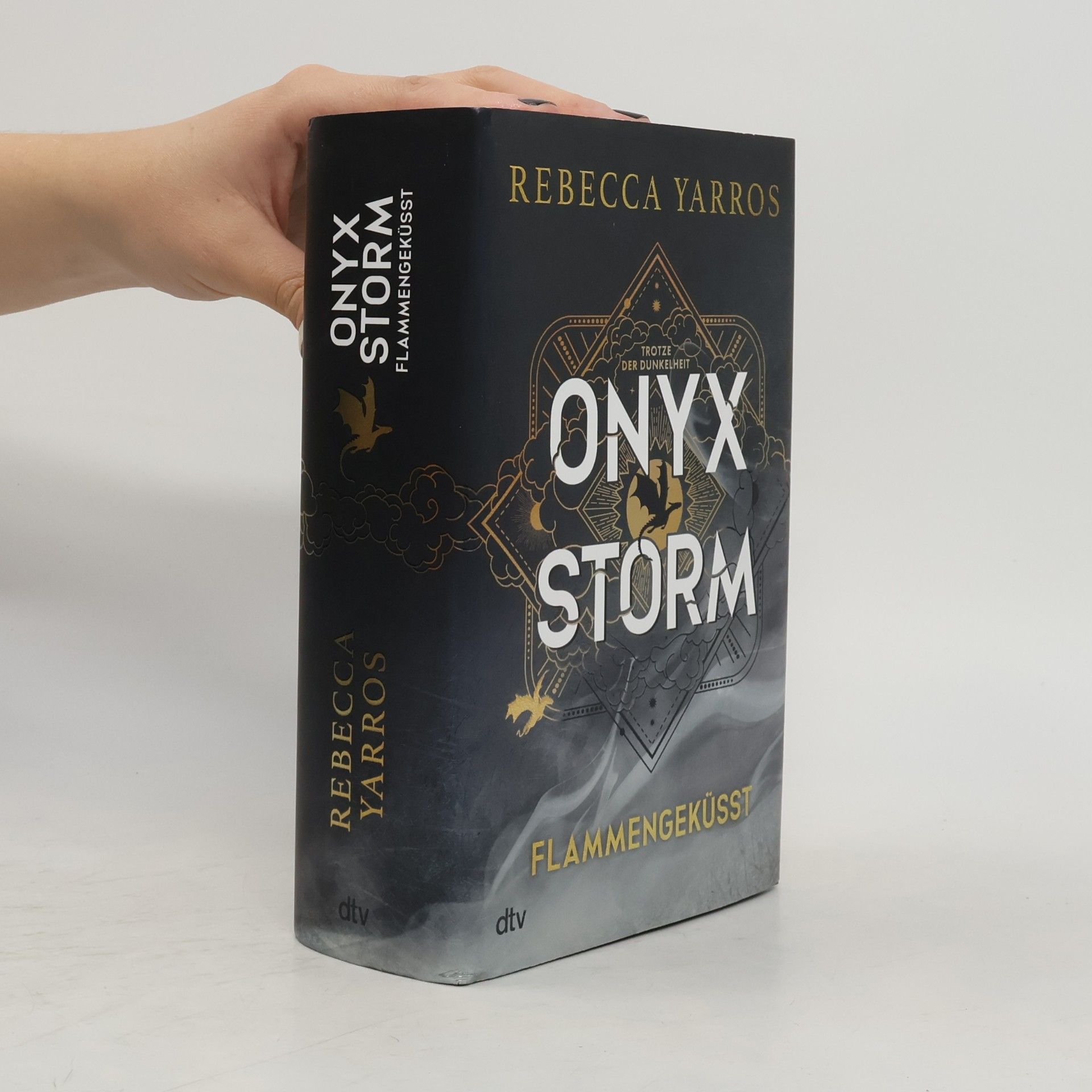 Rebecca Yarros Onyx Storm. Flammengeküsst