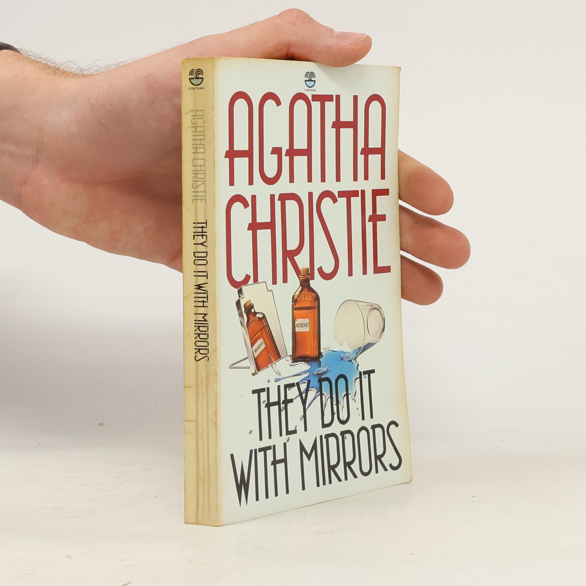 Agatha Christie They do it with mirrors
