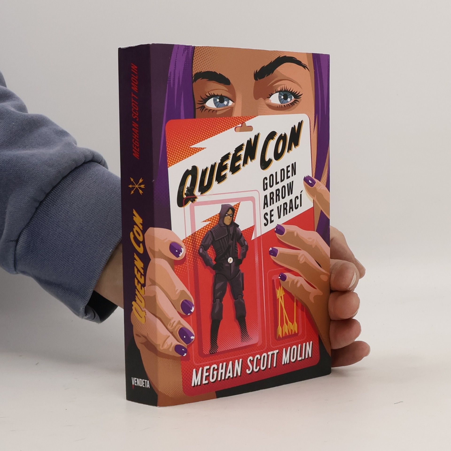 Queen con : zločiny podle komiksu