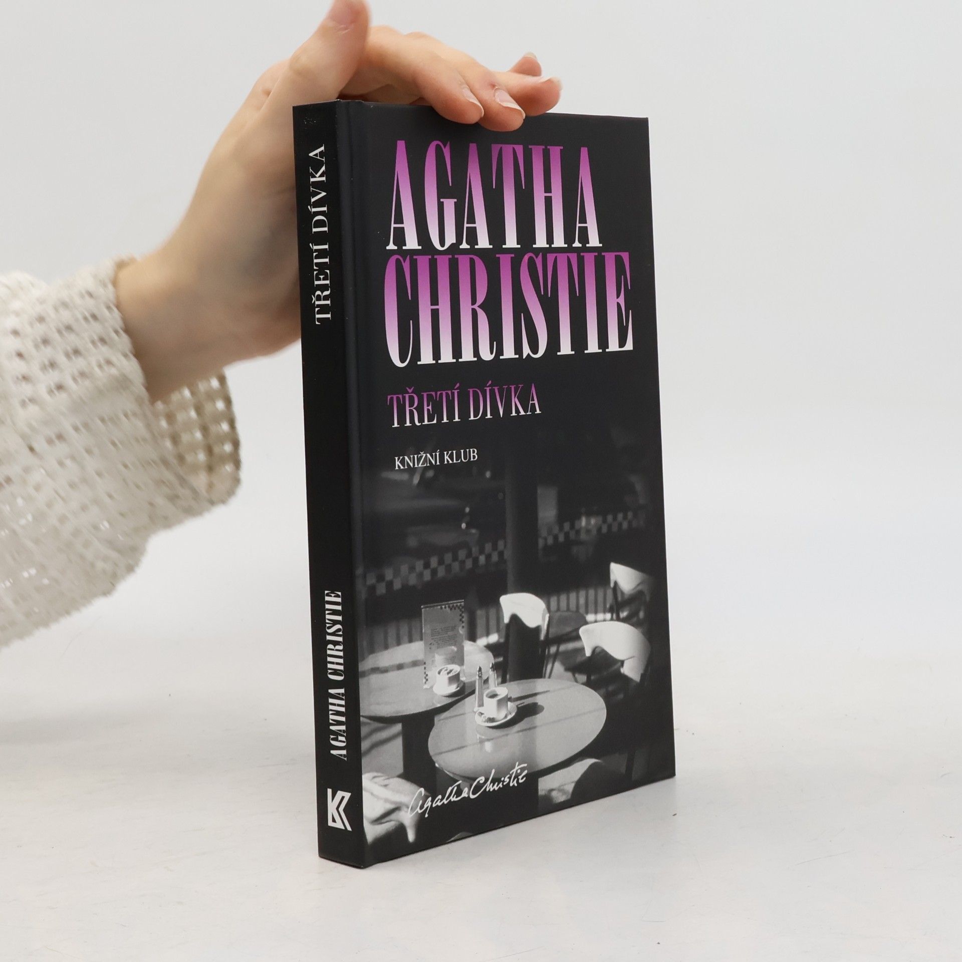 Agatha Christie Třetí dívka