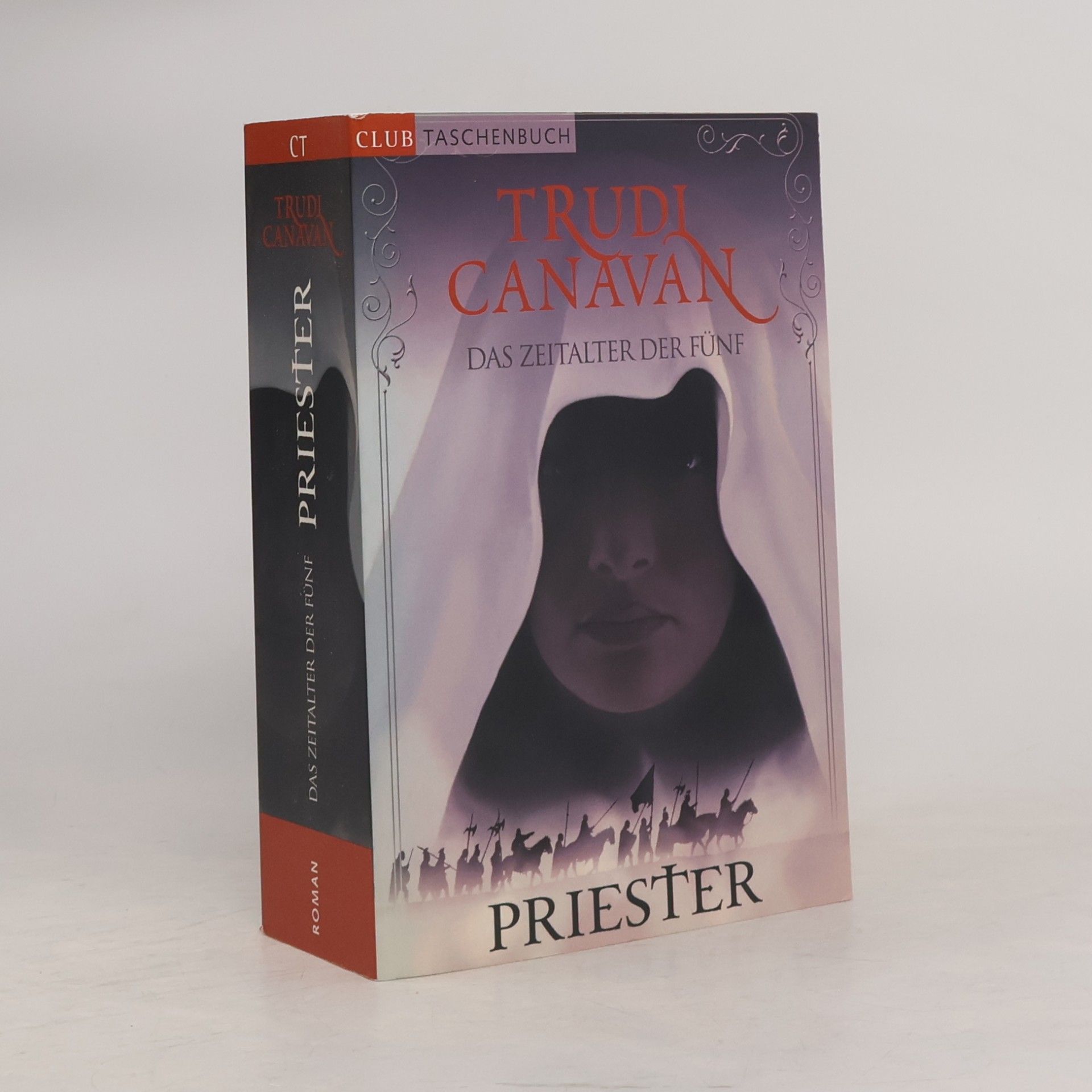 Trudi Canavan Priester