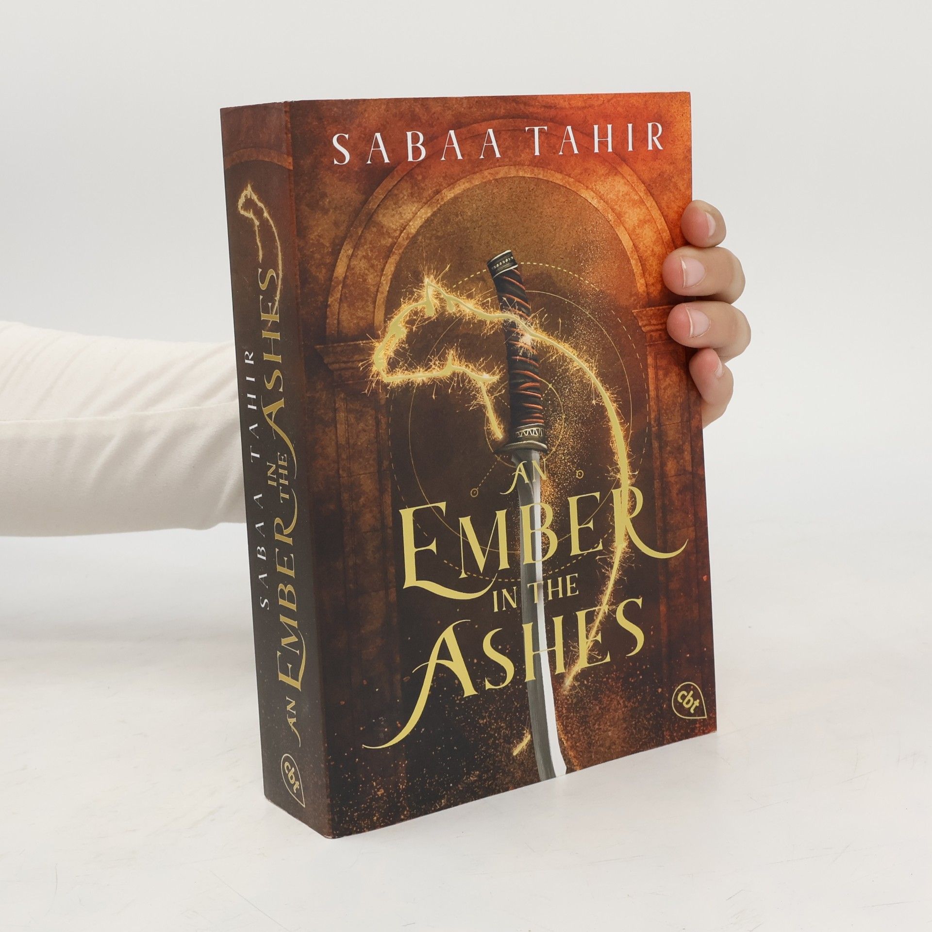 Sabaa Tahir An Ember in the Ashes