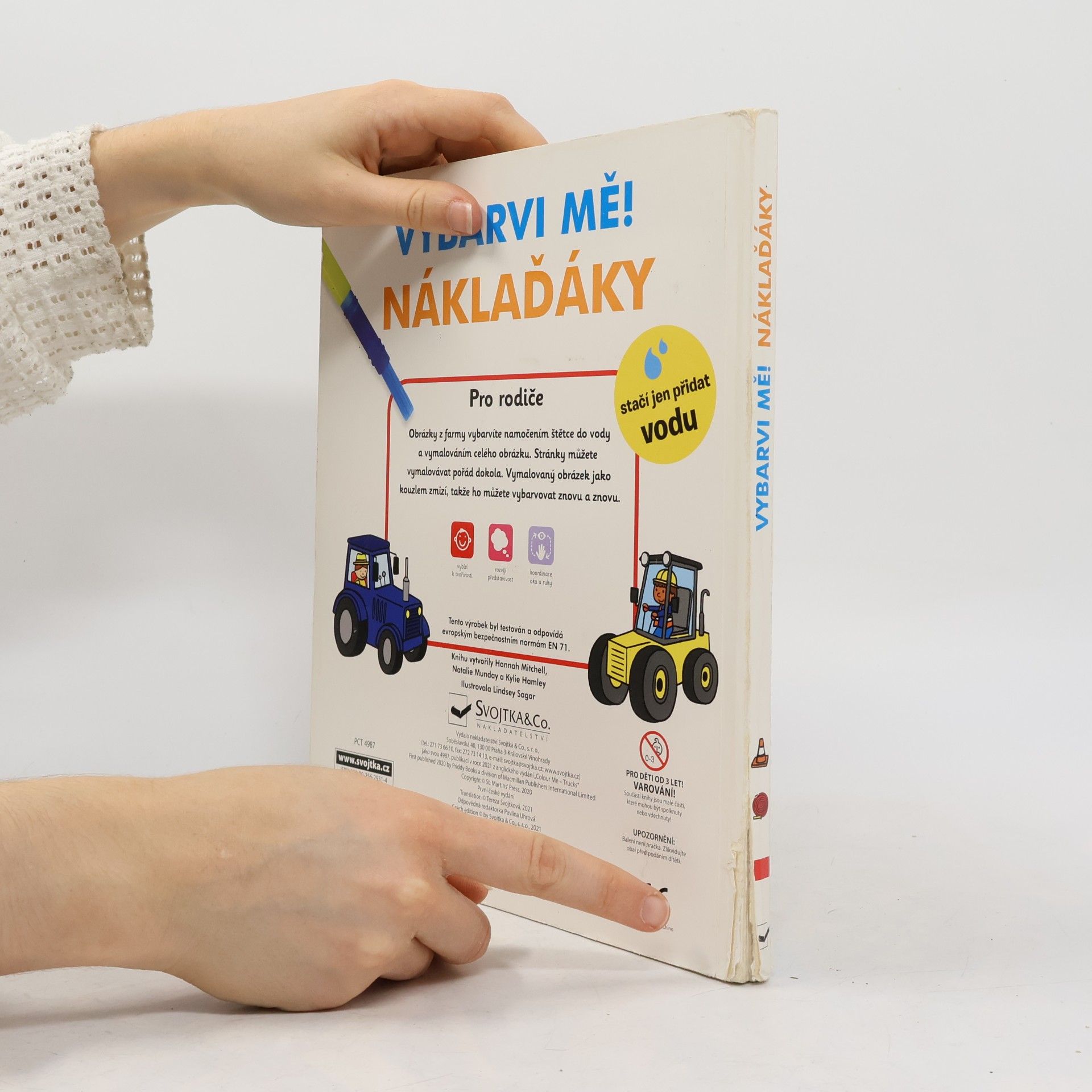 Autorenkollektiv Vybarvi mě! Náklaďáky