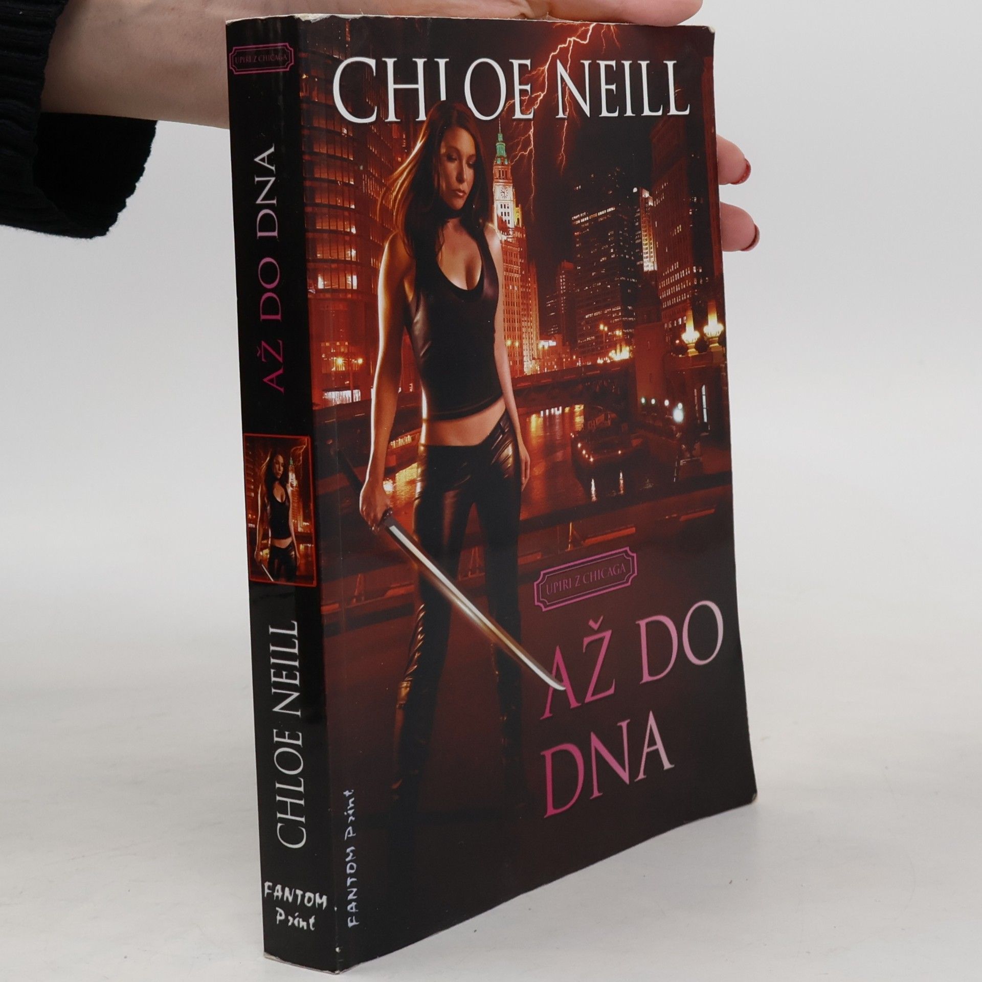 Chloe Neill Až do dna