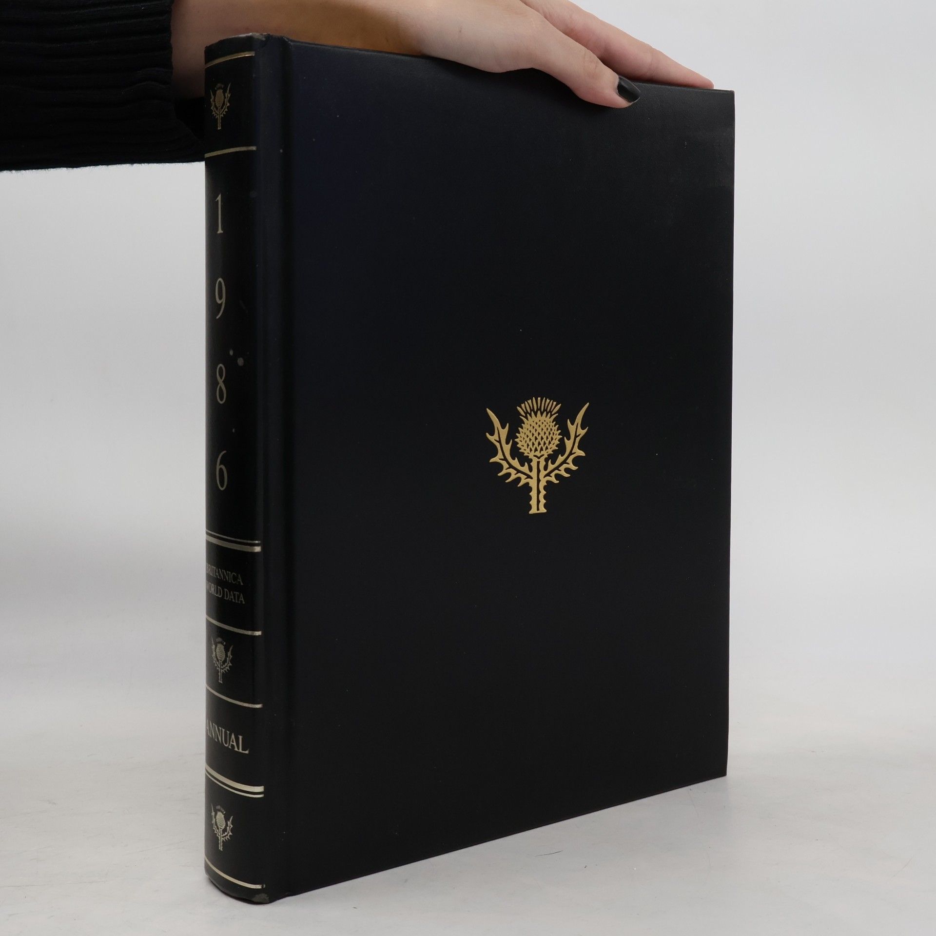 Various authors Britannica Book of the Year 1986