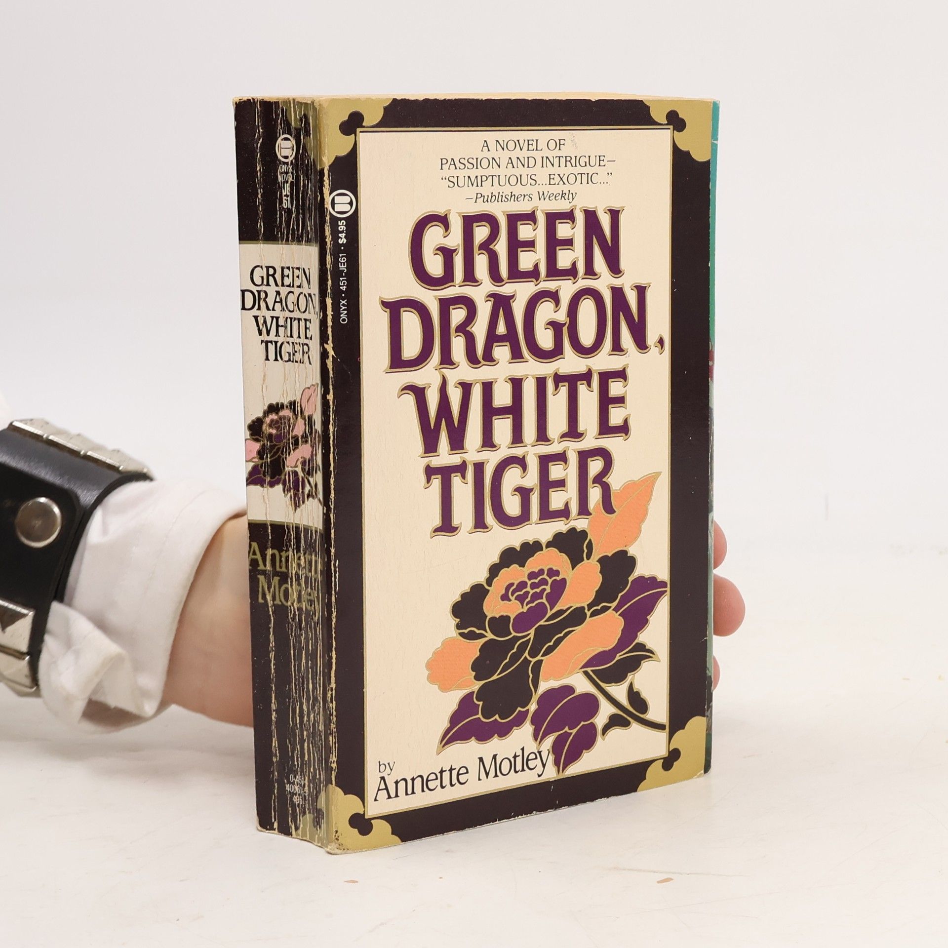 Annette Motley Green Dragon, White Tiger