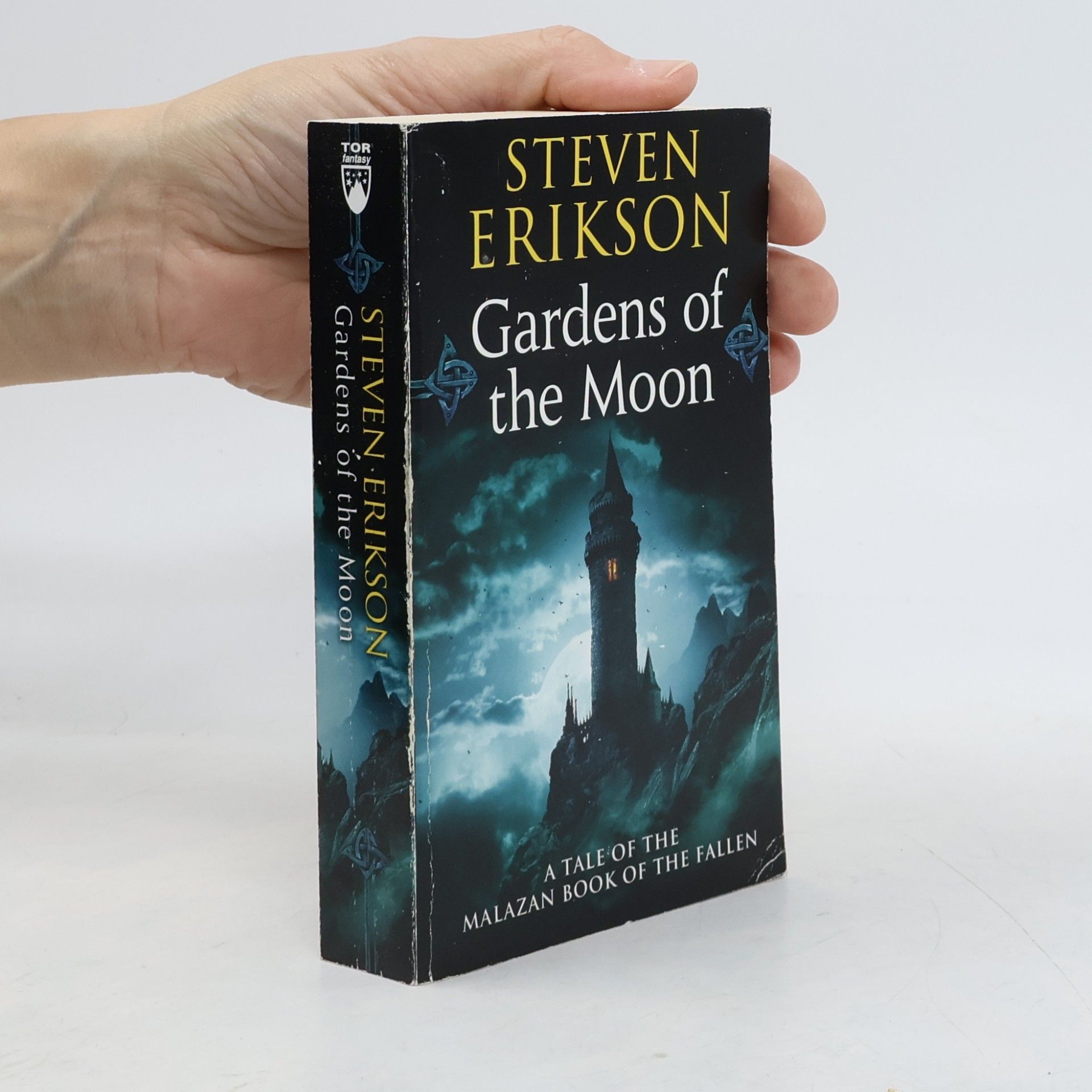 Steven Erikson Gardens of the Moon