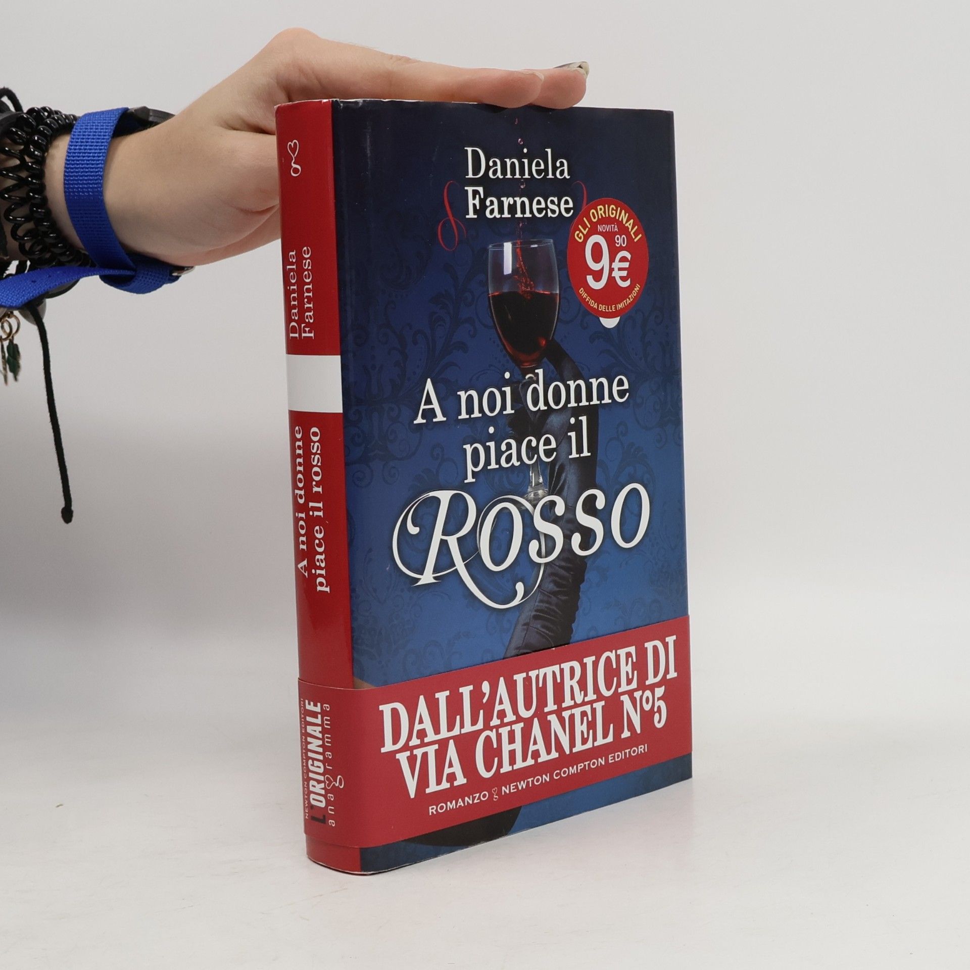 Daniela Farnese A noi donne piace il rosso