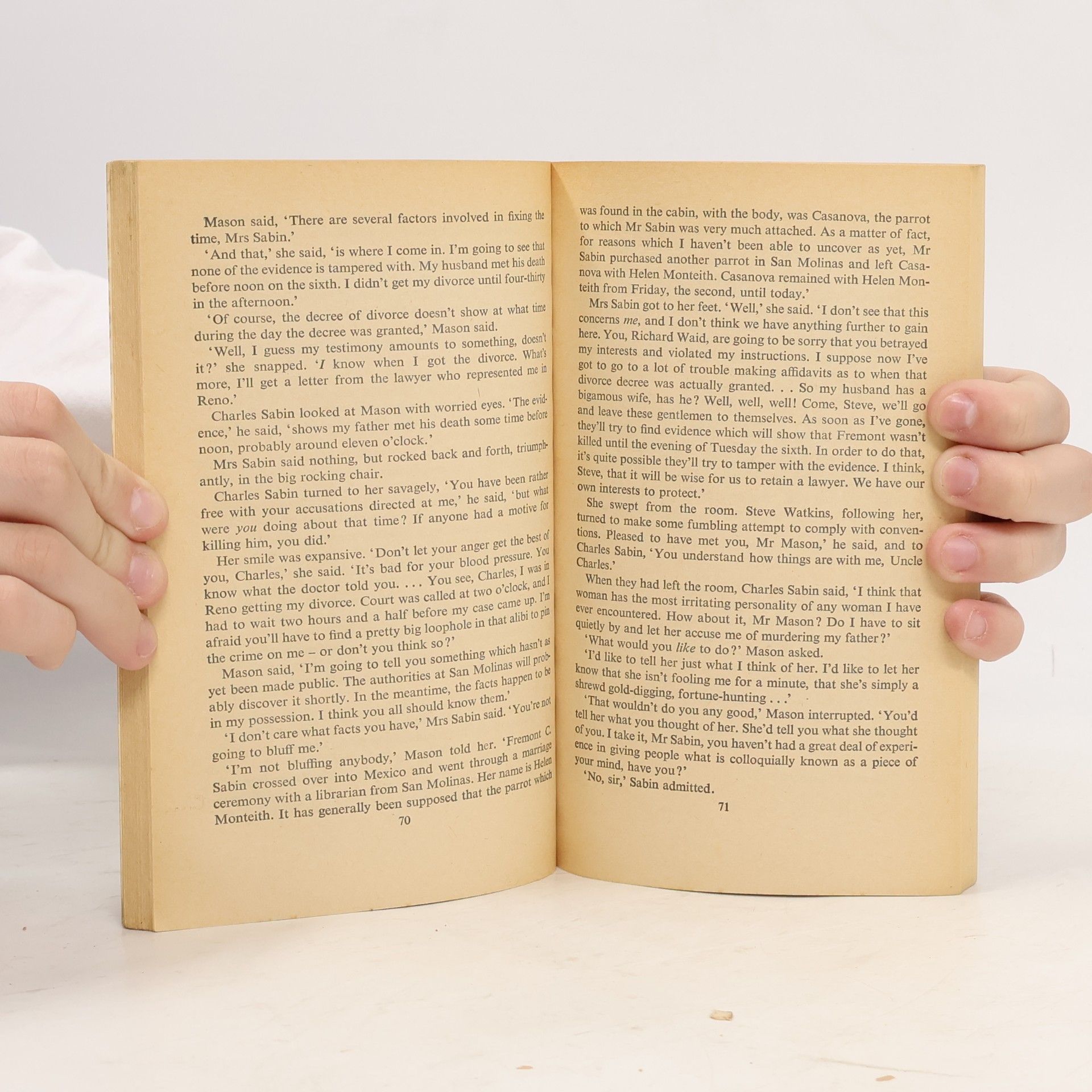 Erle Stanley Gardner The Case of the Perjured Parrot