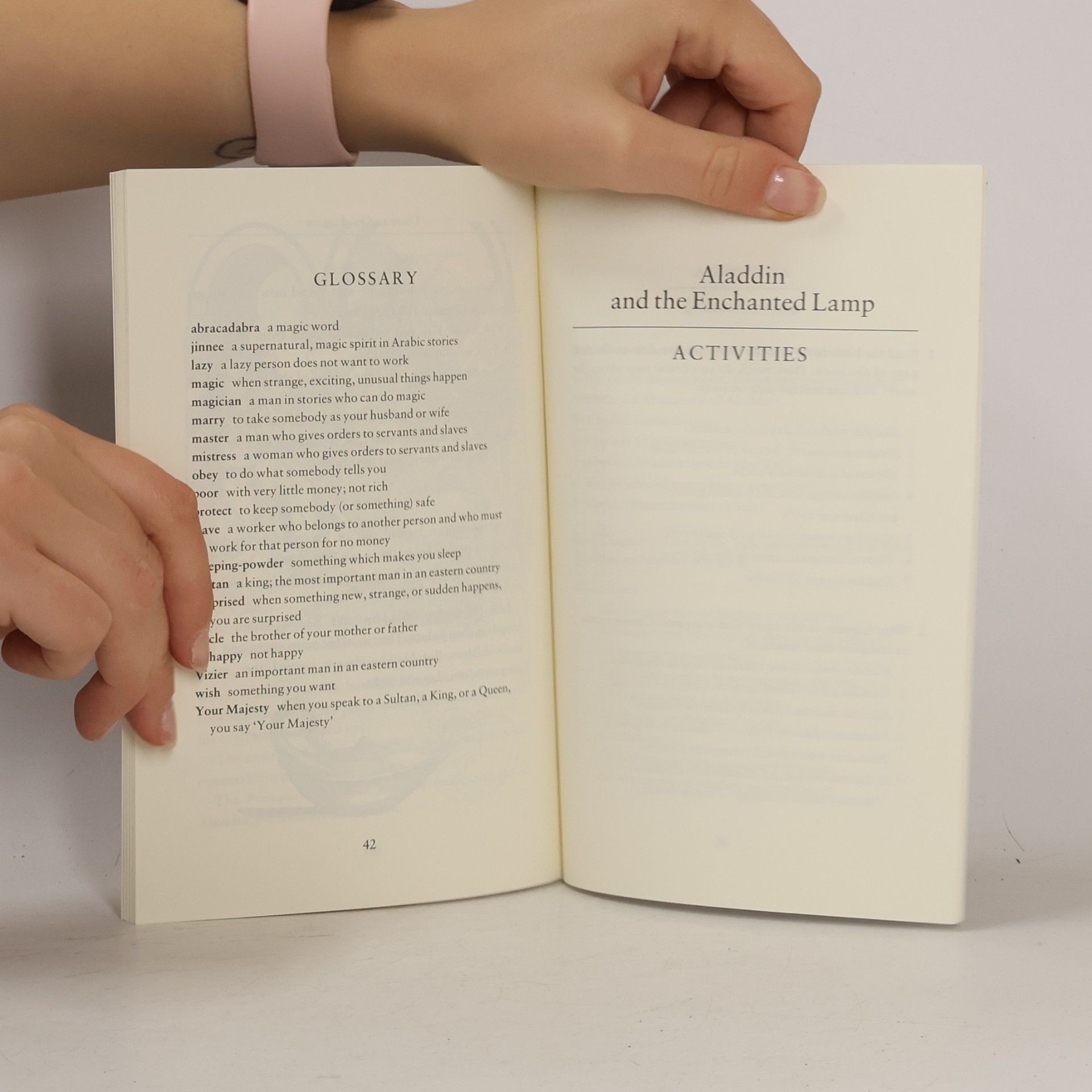 Judith Dean Aladdin and the enchanted lamp