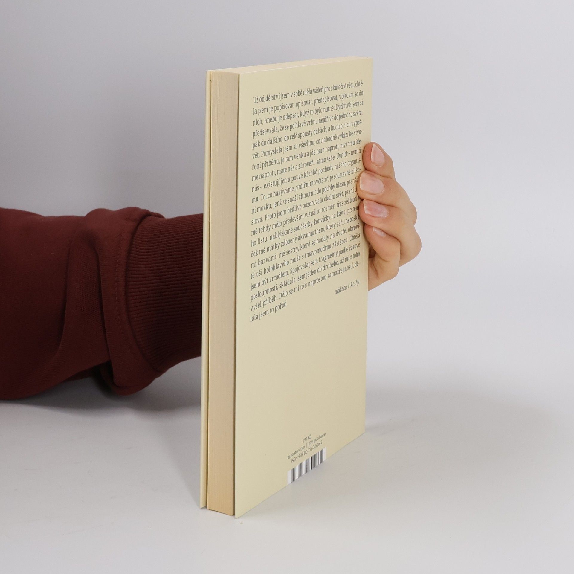 Elena Ferrante Na okraji : o potěšení z četby a psaní