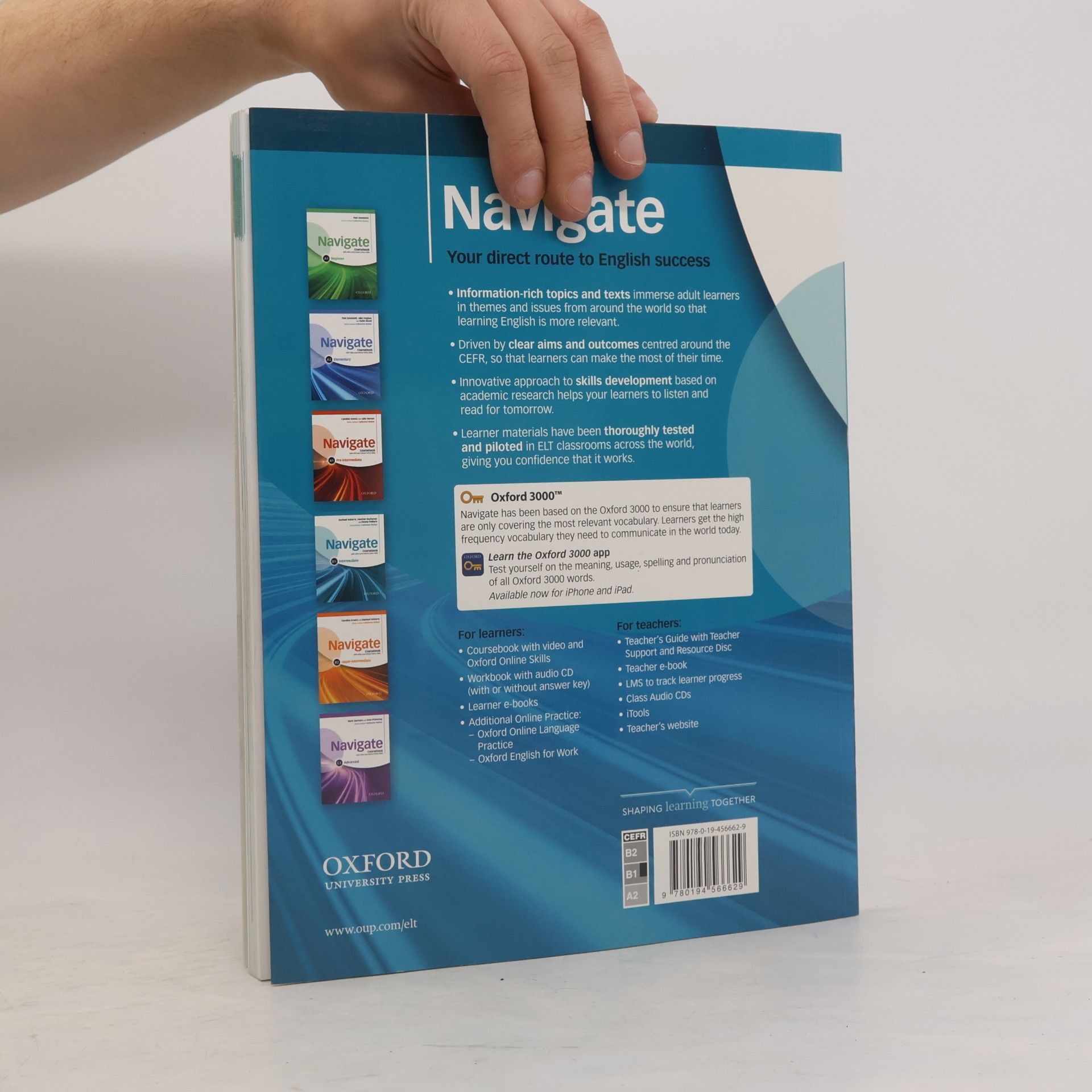 Various authors Navigate B1+ : intermediate. Coursebook with video and Oxford Online Skills