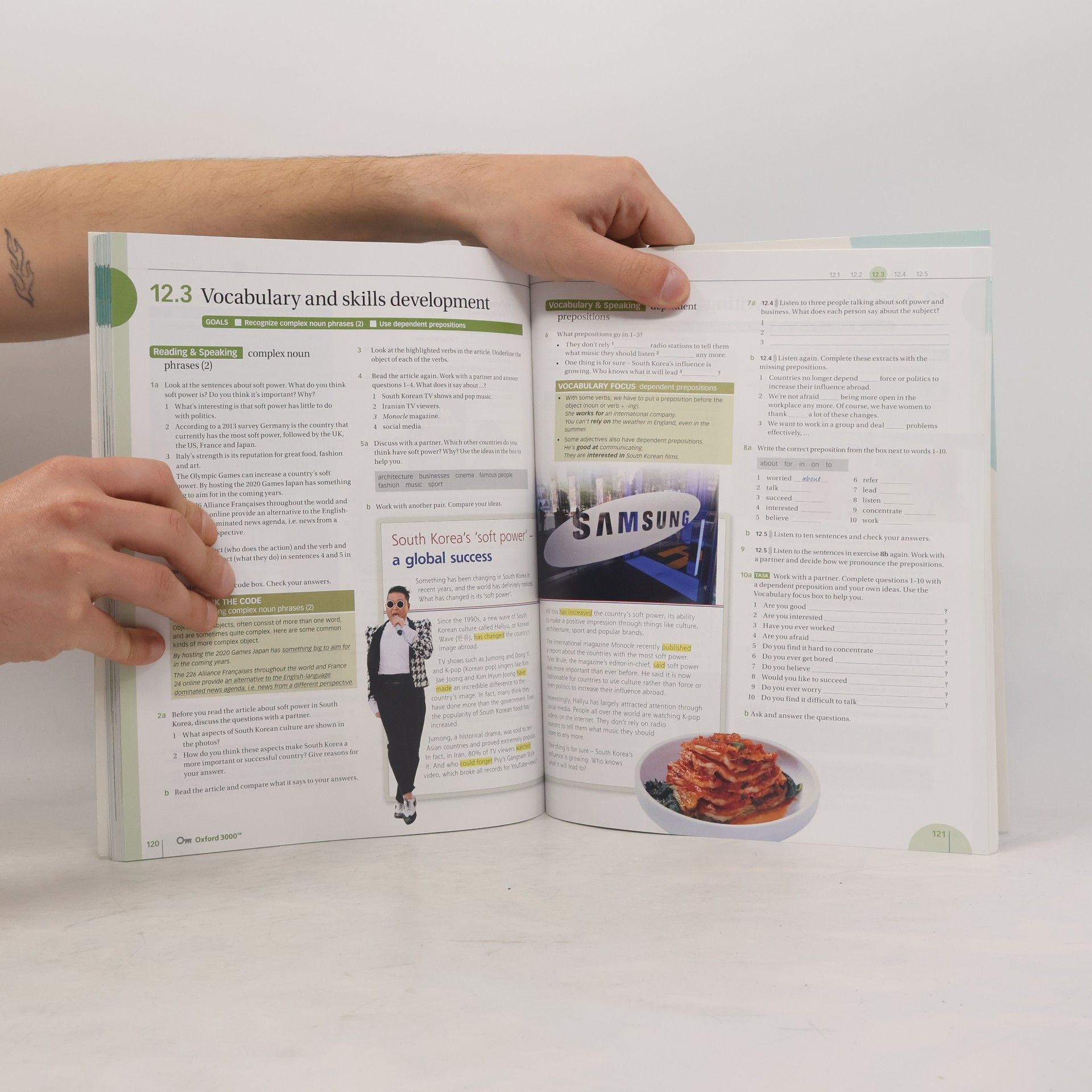 Various authors Navigate B1+ : intermediate. Coursebook with video and Oxford Online Skills