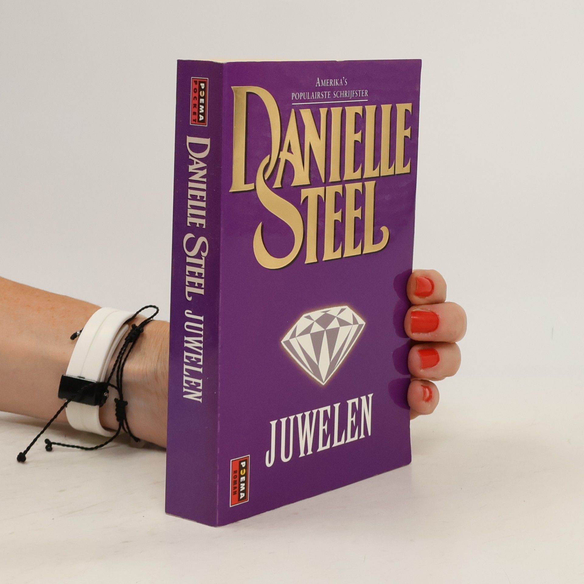 Steel, D. Juwelen