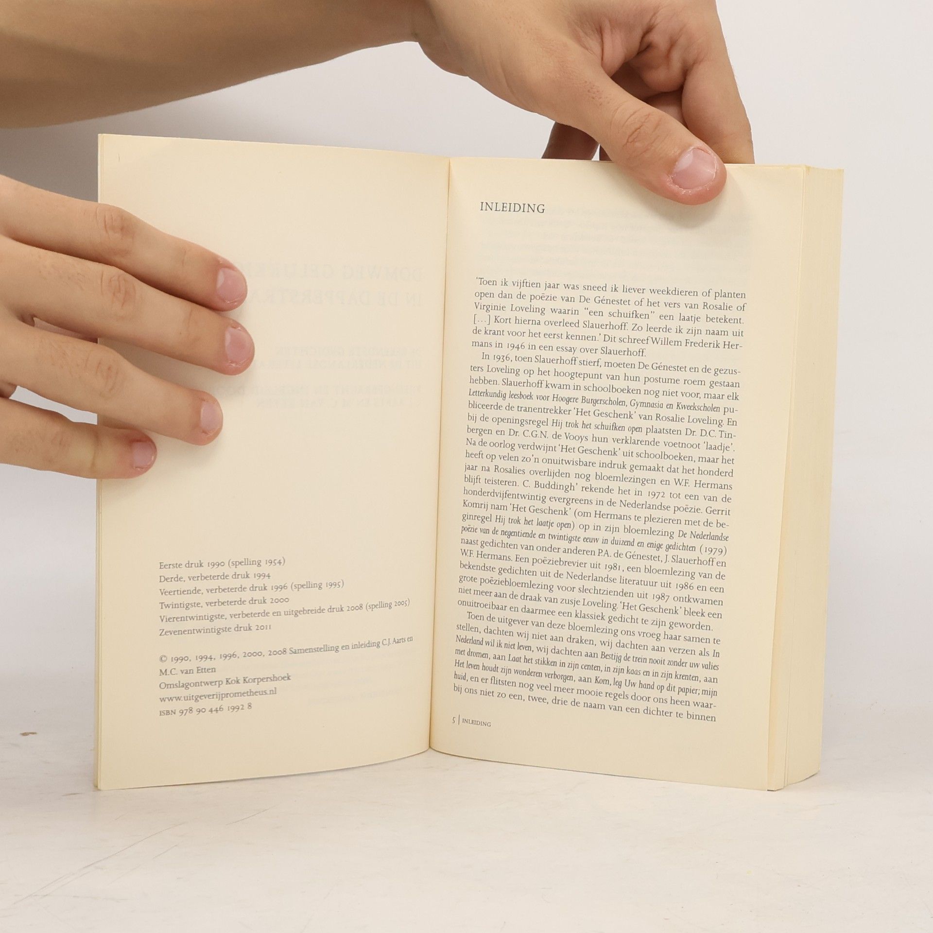C. J. Aarts Domweg gelukkig, in de dapperstraat: De bekendste gedichten uit de Nederlandse literatuur