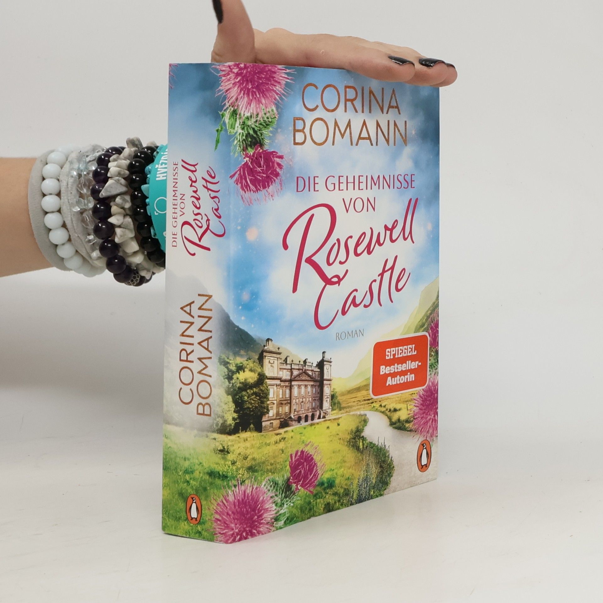 Corina Bomann Die Geheimnisse von Rosewell Castle: Roman - Der Auftakt der neuen Familiensaga rund um eine traditionsreiche Butlerschule (Die Butlerschule, Band 1)