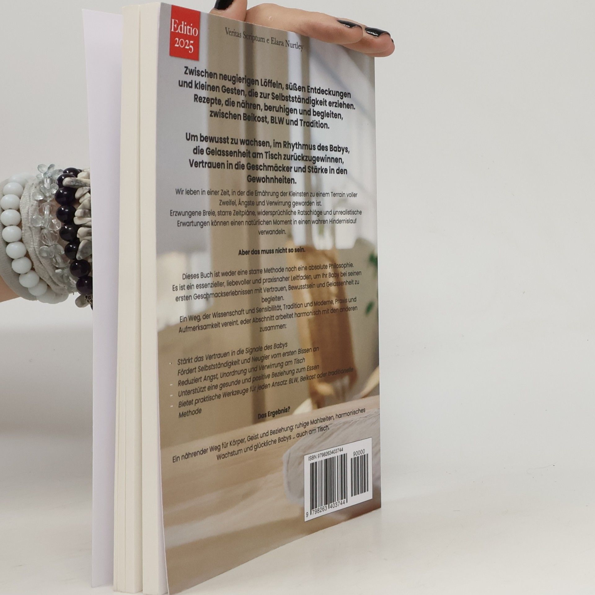 Elara Nurtley Erfolgreiches BLW: 5 Bücher in 1: Alles über Beikost, Baby-Led Weaning & Abstillen, wissenschaftliche Fakten, um Ihr Kind auf dem Weg zur Selbstständigkeit beim Essen zu begleiten + Rezepte & eBook - Editio 2025