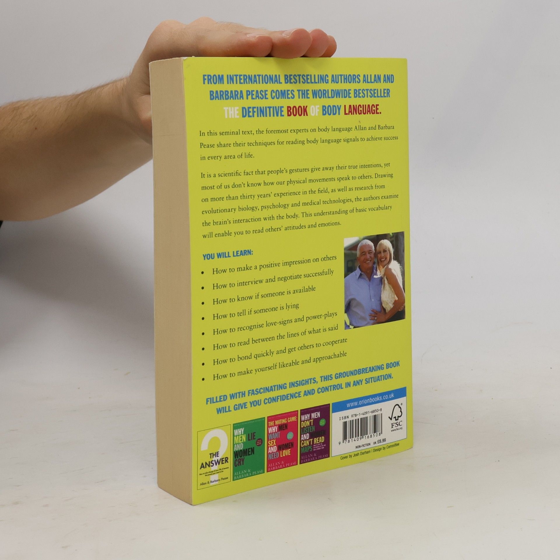 Allan Pease The definitive book of body language : how to read others' attitudes by their gestures