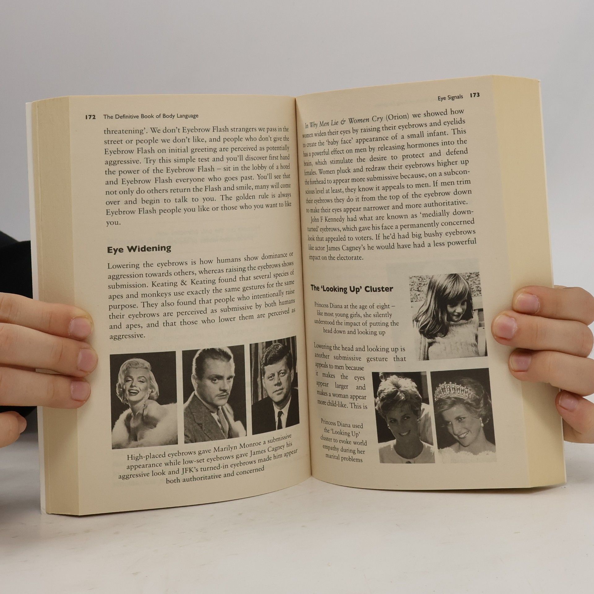 Allan Pease The definitive book of body language : how to read others' attitudes by their gestures
