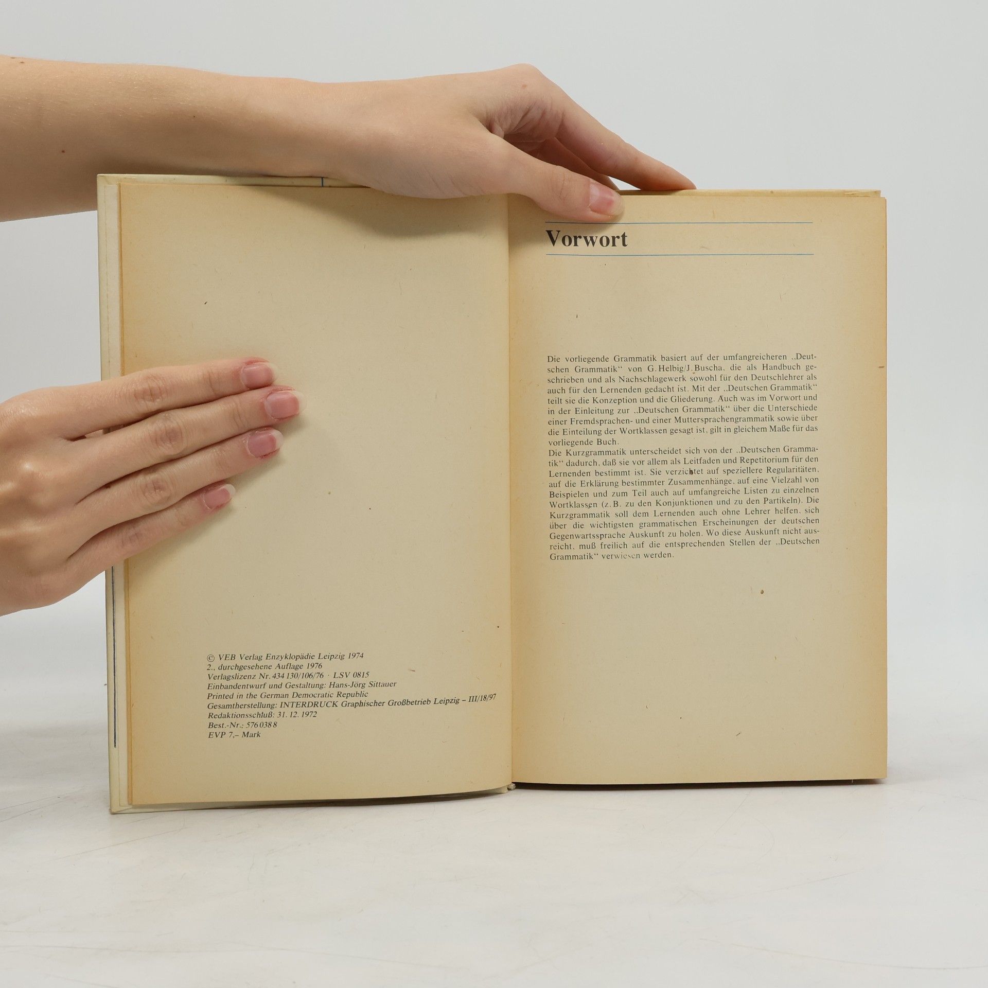 Gerhard Helbig Kurze deutsche Grammatik für Ausländer