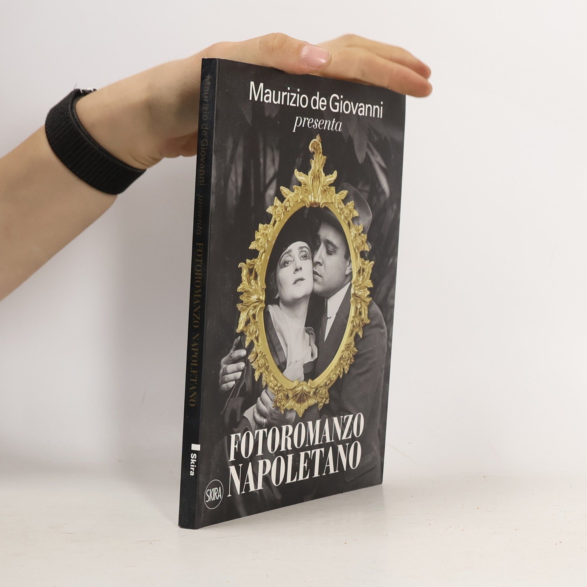 Maurizio de Giovanni presenta Fotoromanzo napoletano. Ediz. illustrata