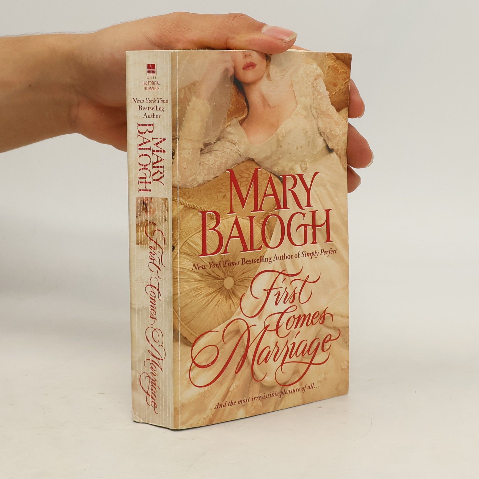 Mary Balogh First Comes Marriage