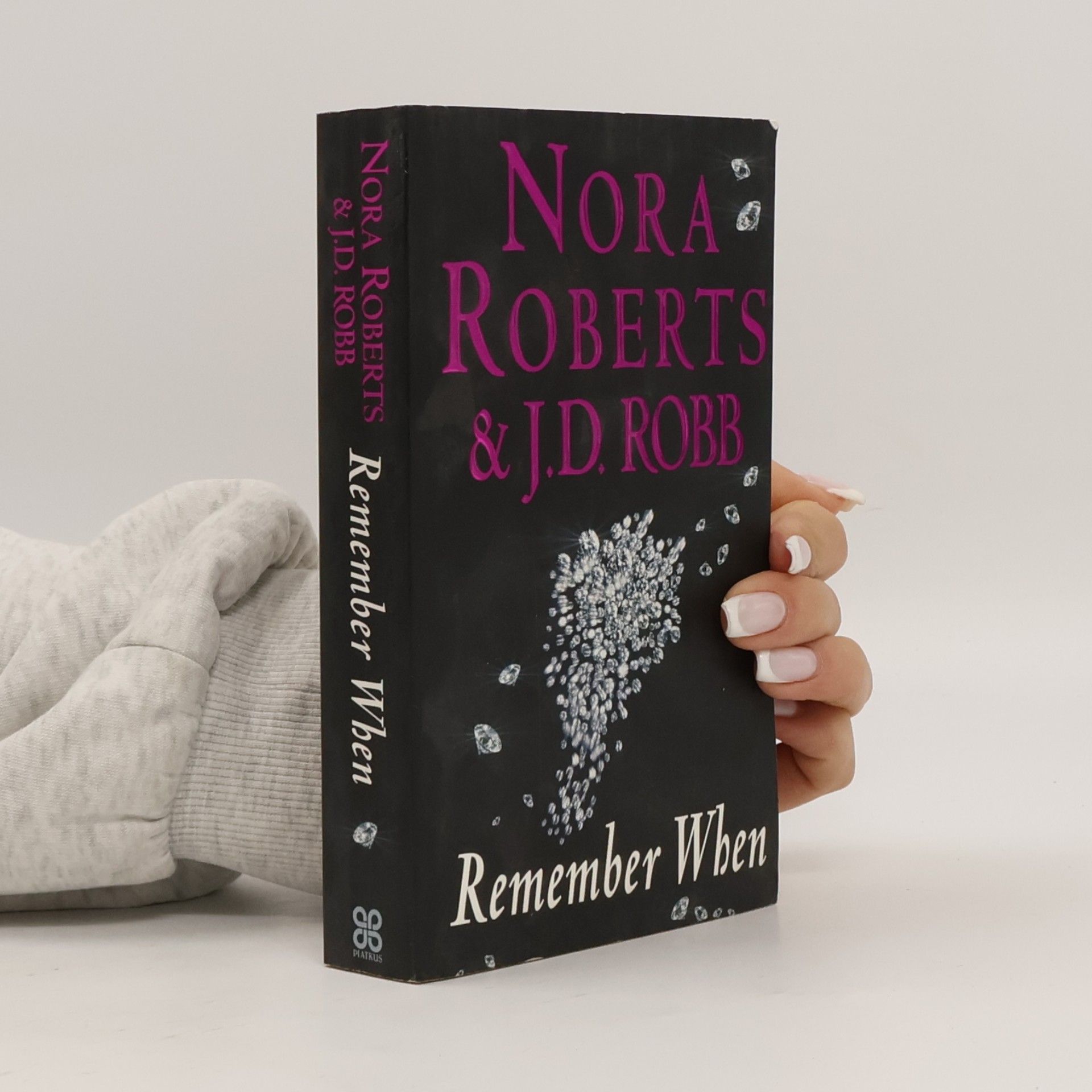 Nora Roberts Remember When