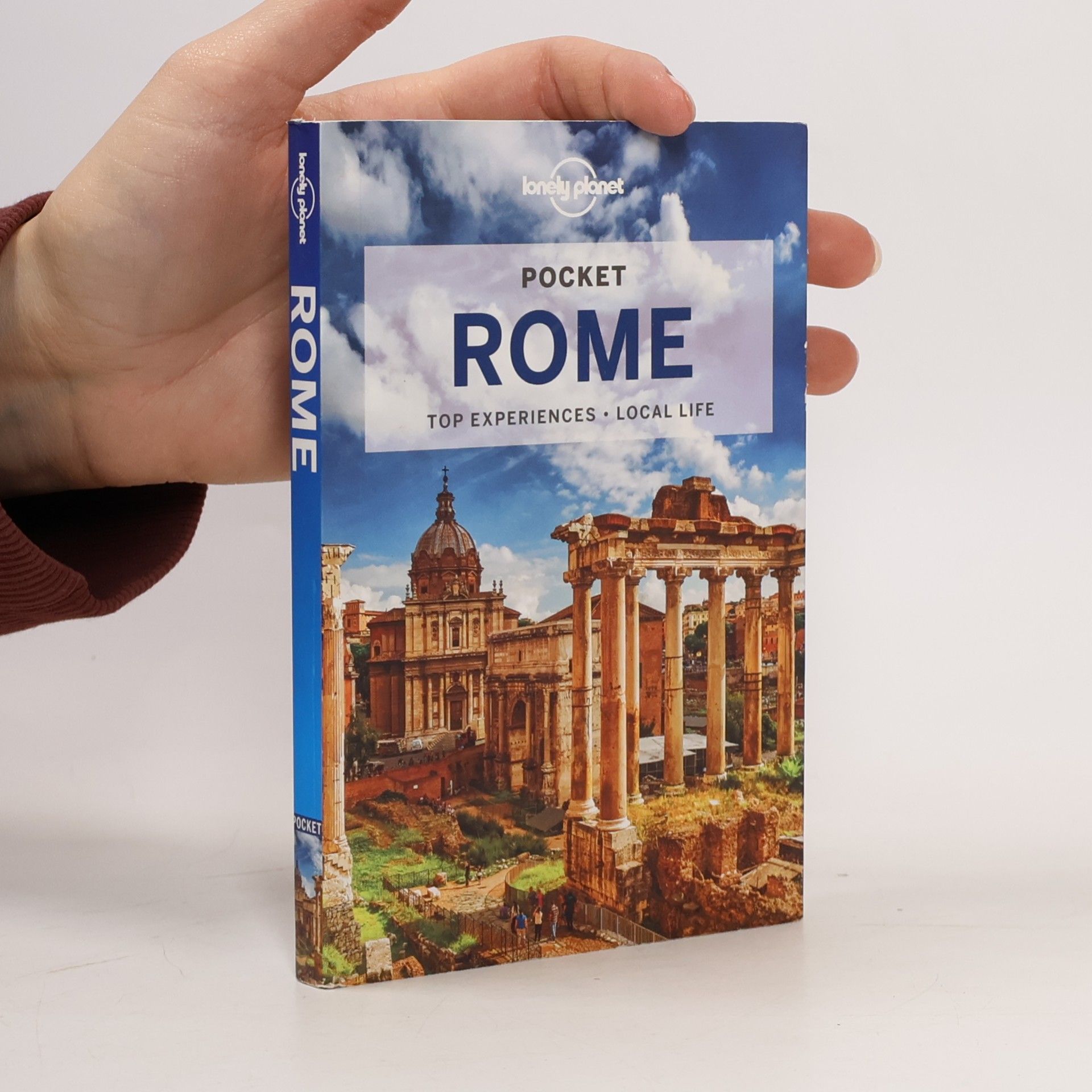Alexis Averbuck Pocket Rome