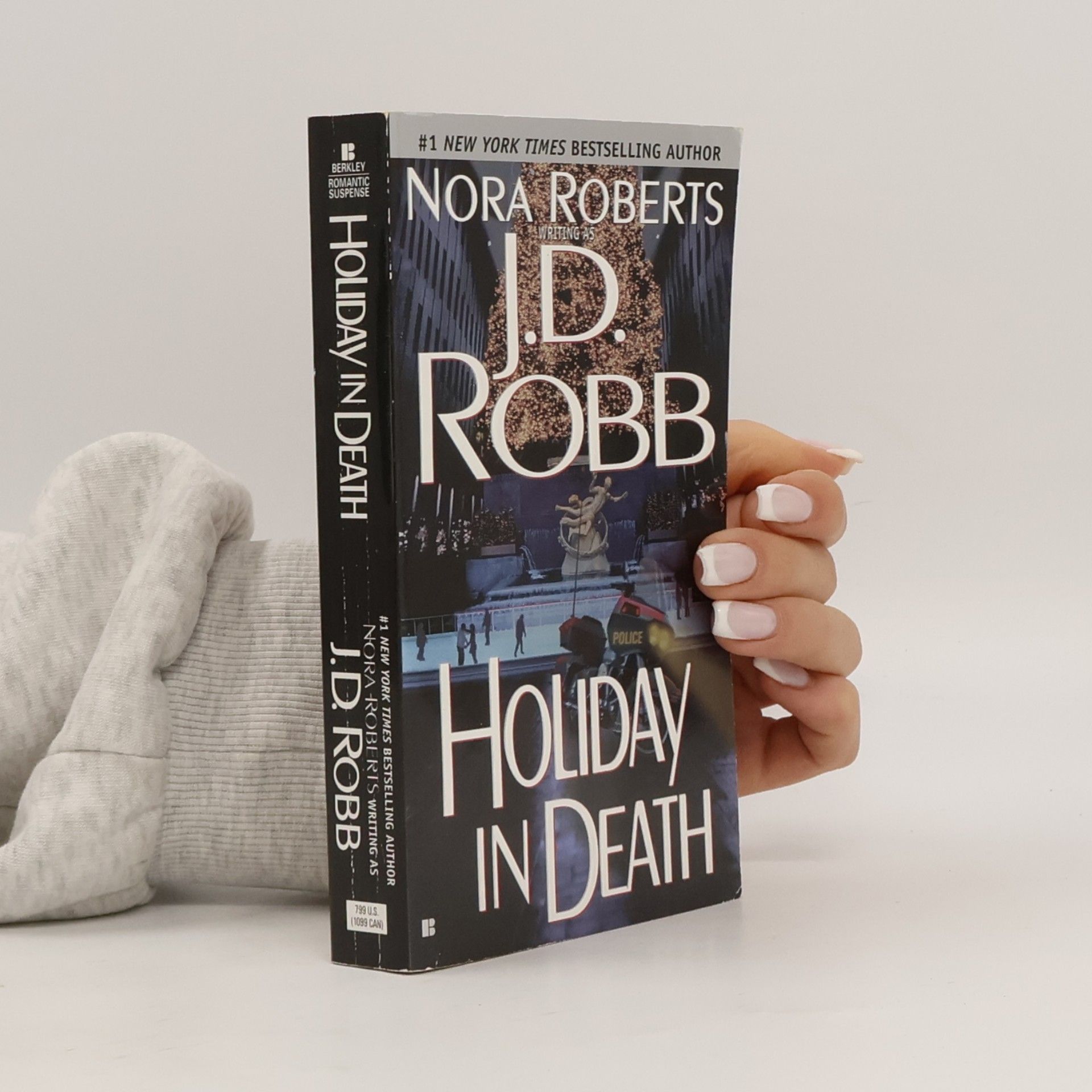 Nora Roberts Holiday in Death