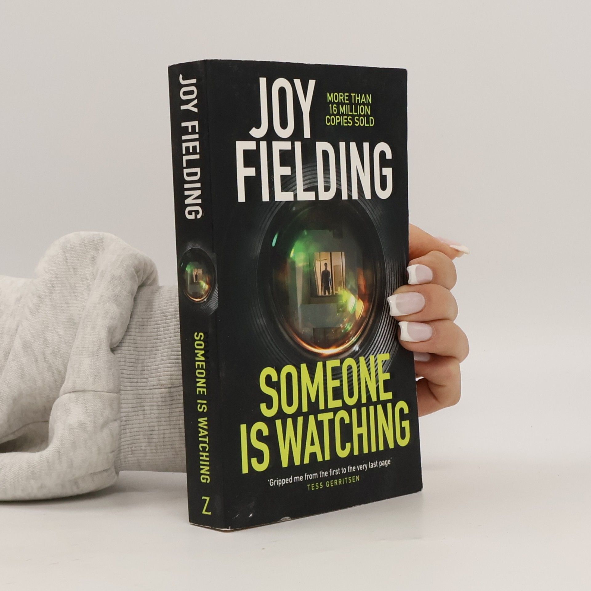 Joy Fielding Someone is Watching