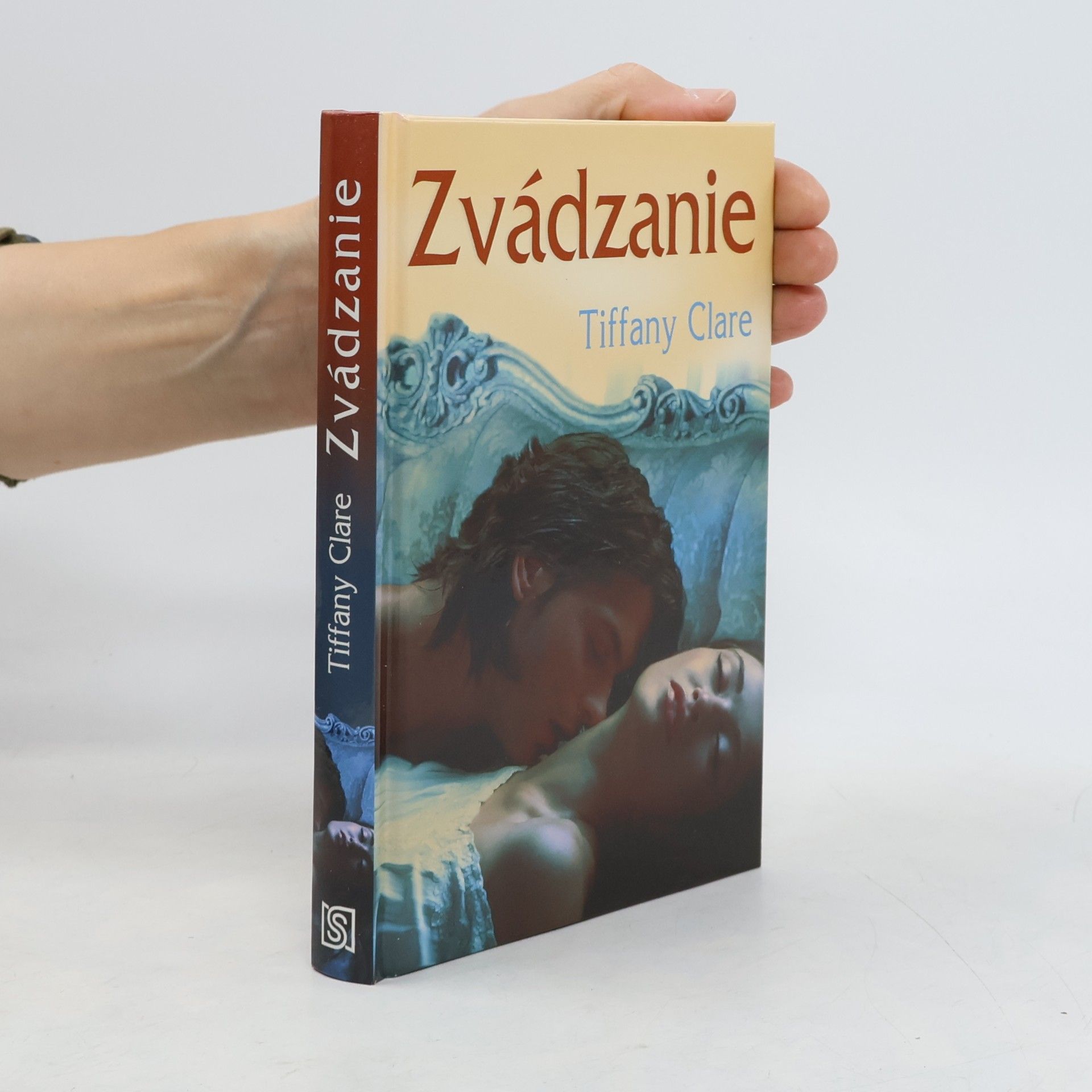 Tiffany Clare Zvádzanie