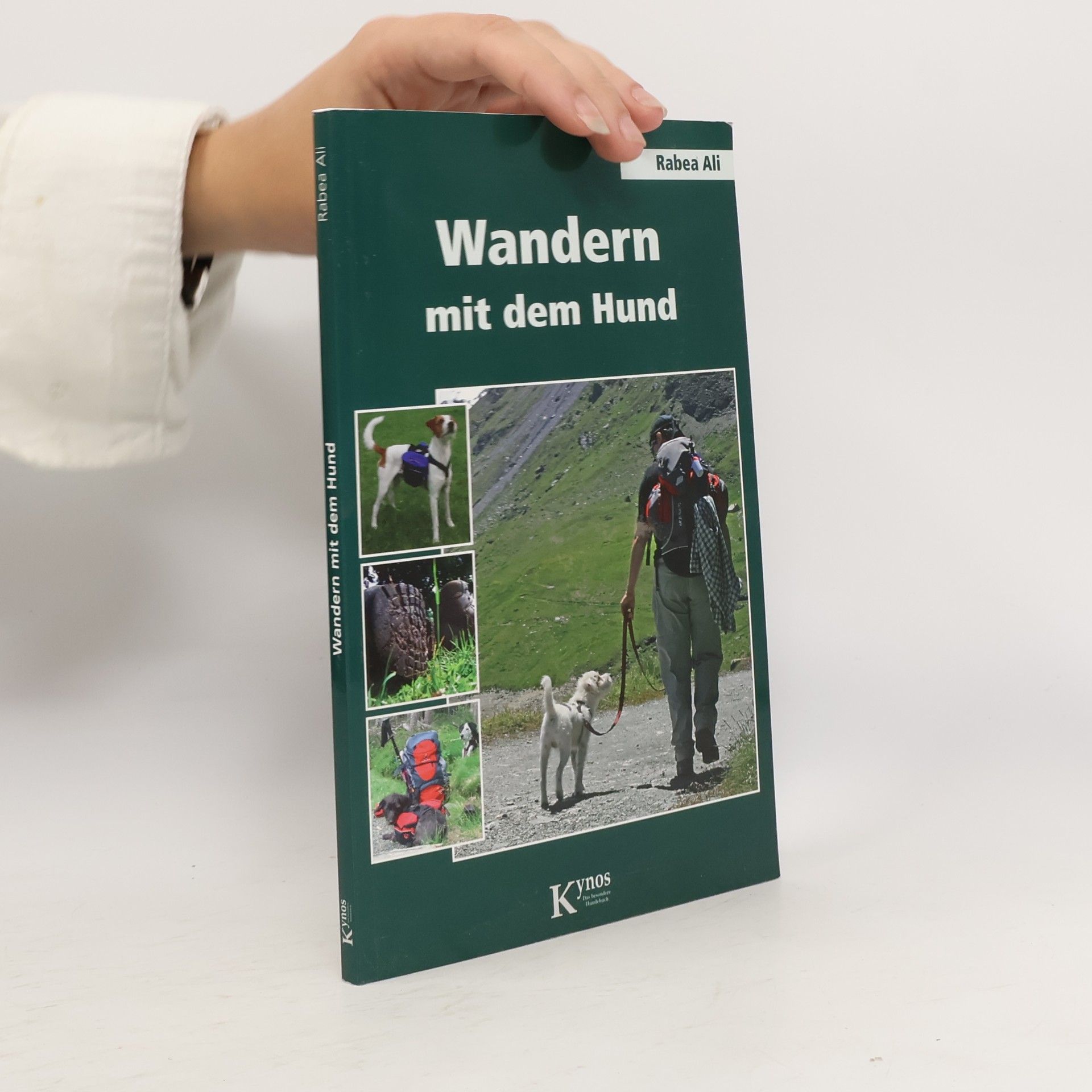 Rabea Ali Wandern mit dem Hund