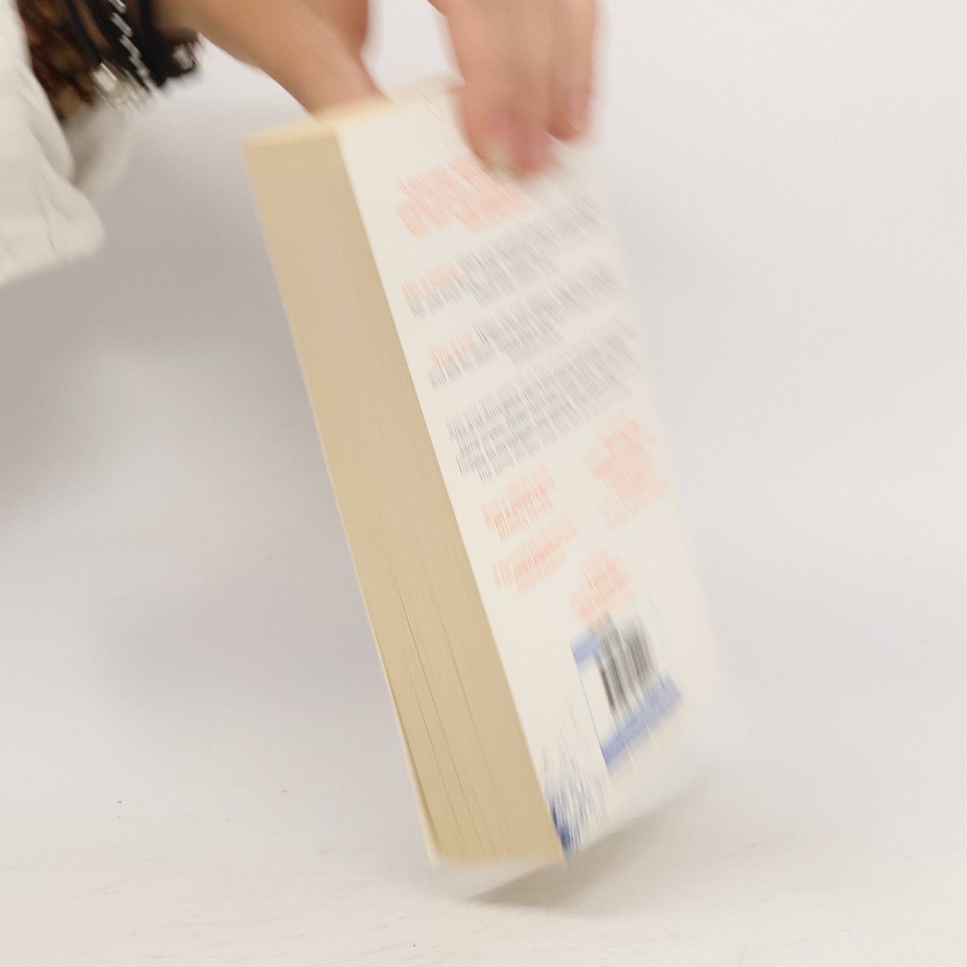 Holly Seddon Try Not to Breathe. Locked in, englische Ausgabe