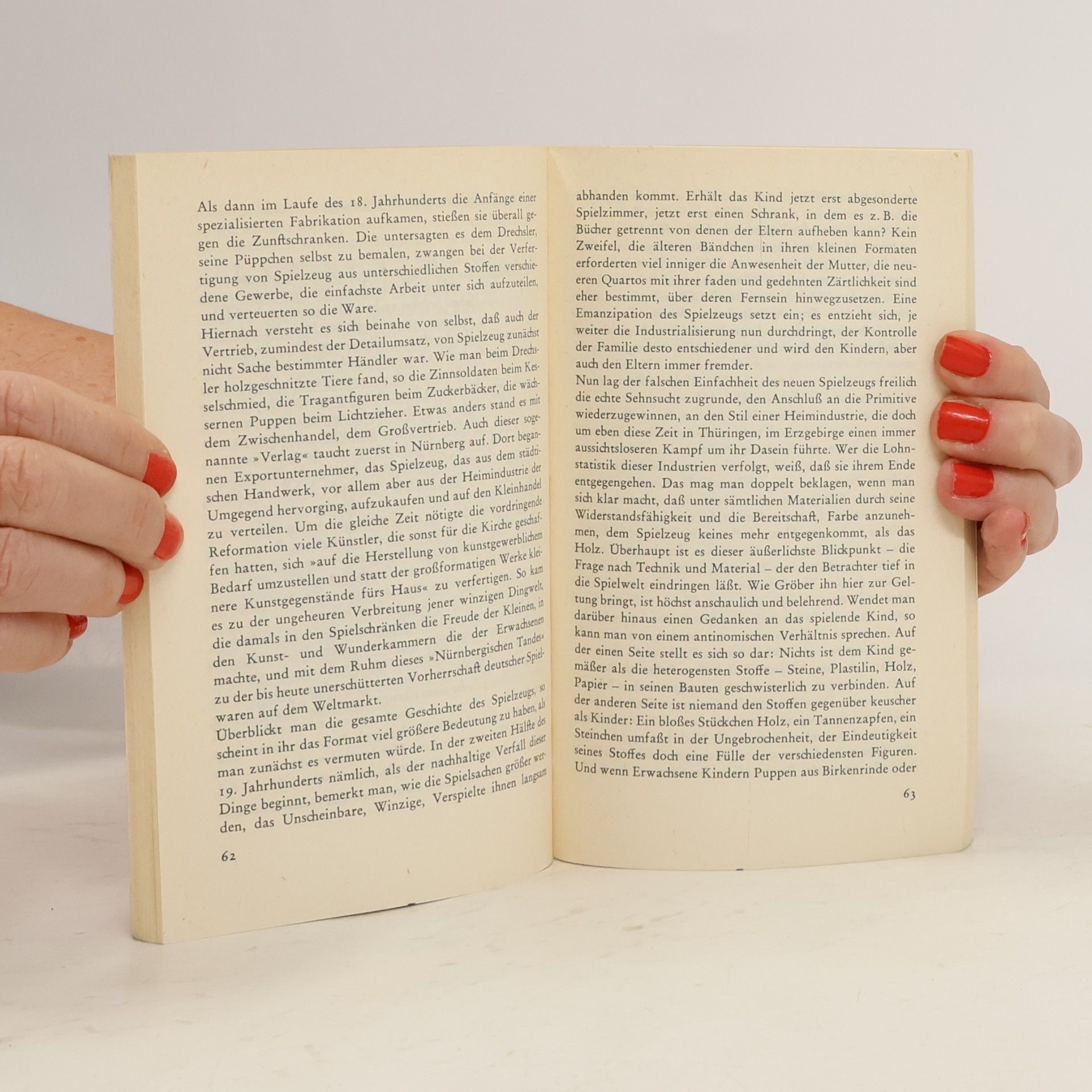 Walter Benjamin Über Kinder, Jugend und Erziehung - Mit Abbildungen von Kinderbüchern und Spielzeug aus der Sammlung Benjamin