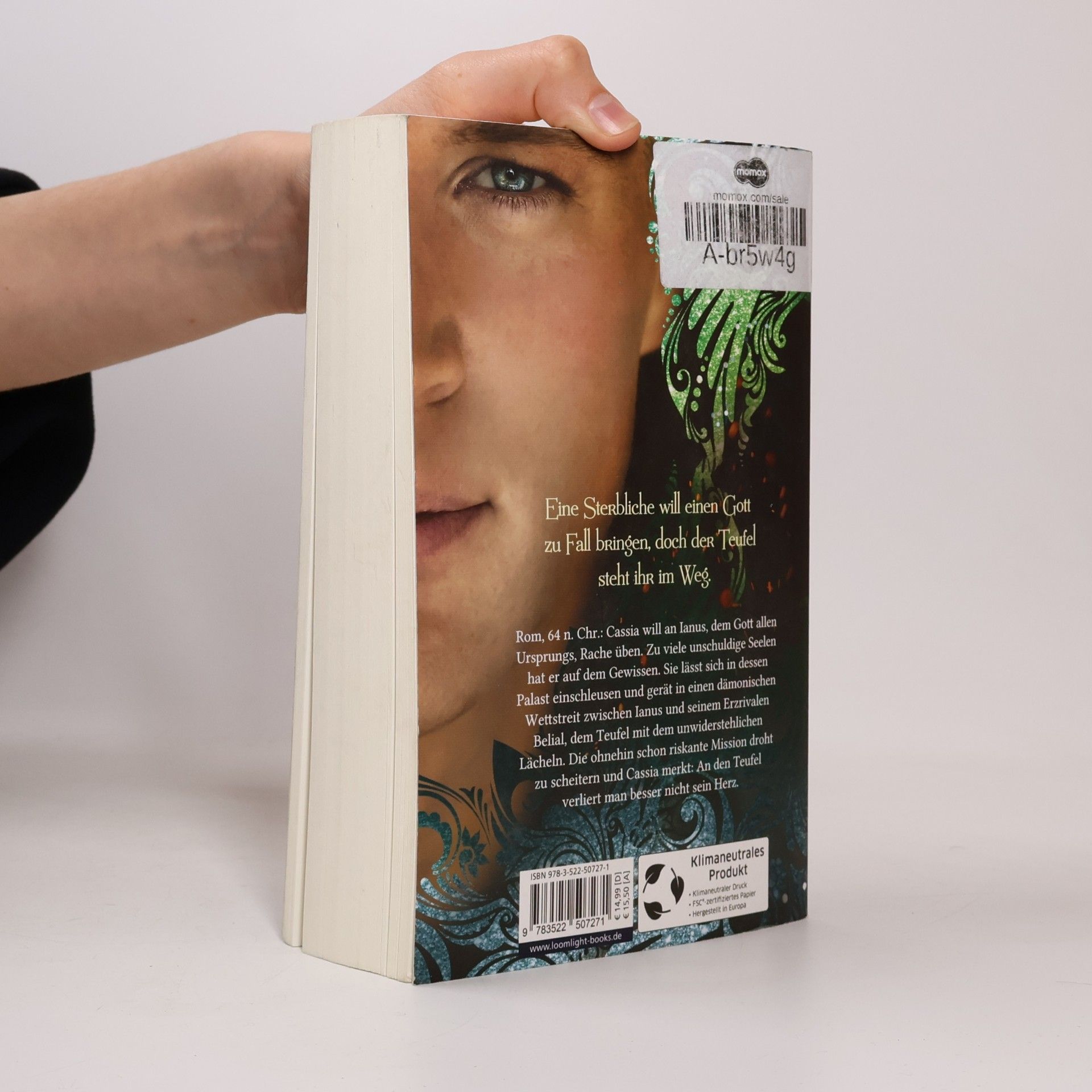 Julia Dippel Izara 5: Belial