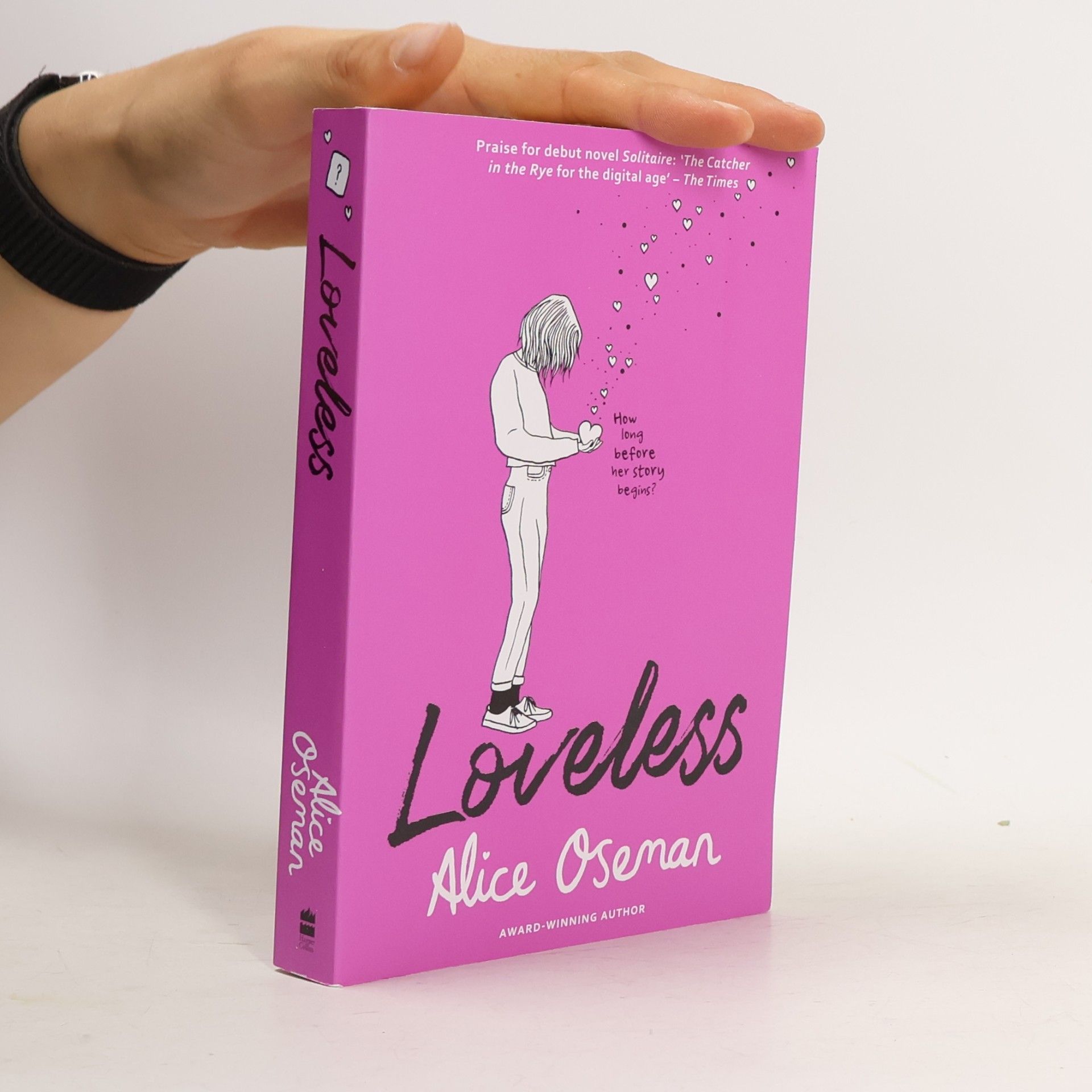 Alice Oseman Loveless