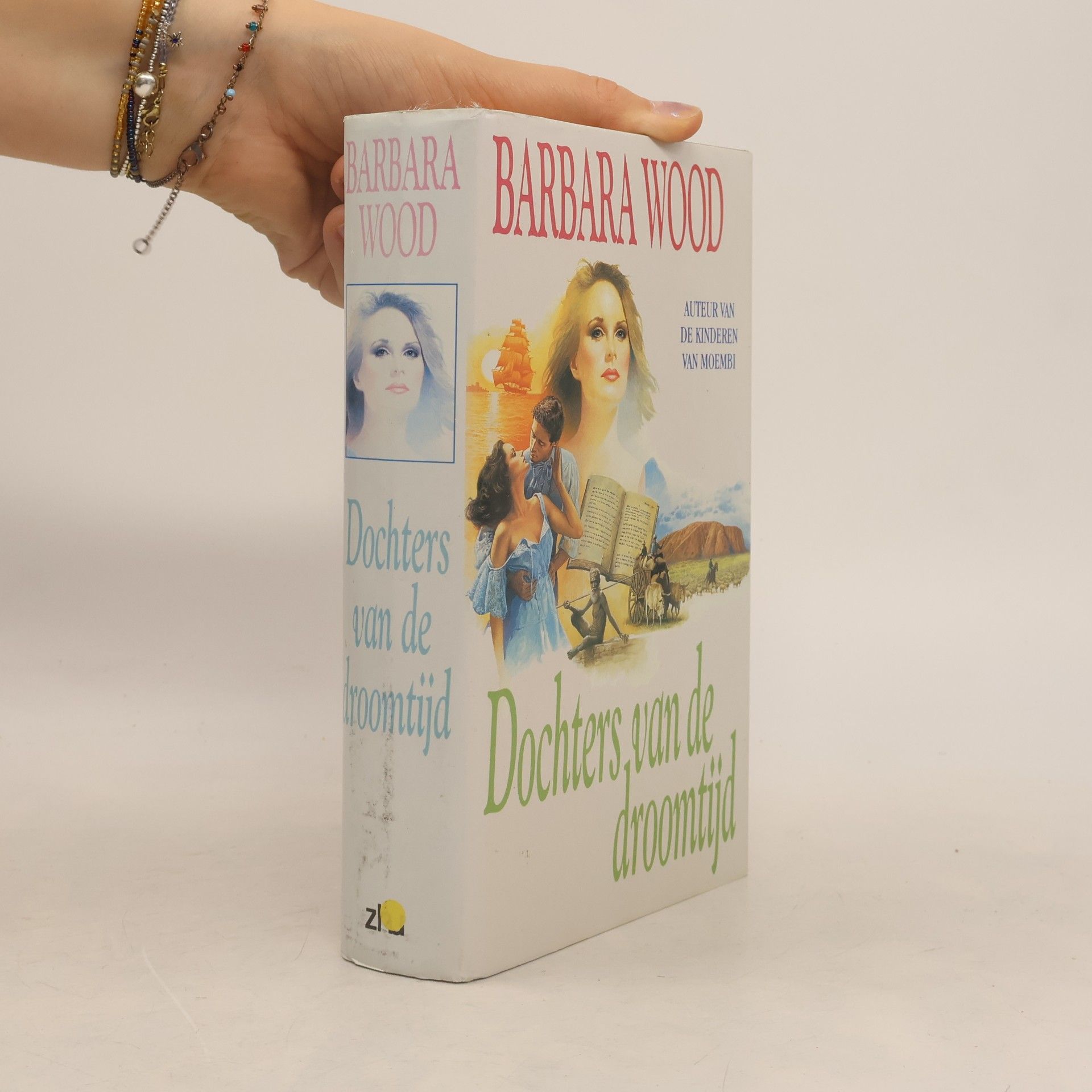 Barbara Wood Dochters van de droomtijd