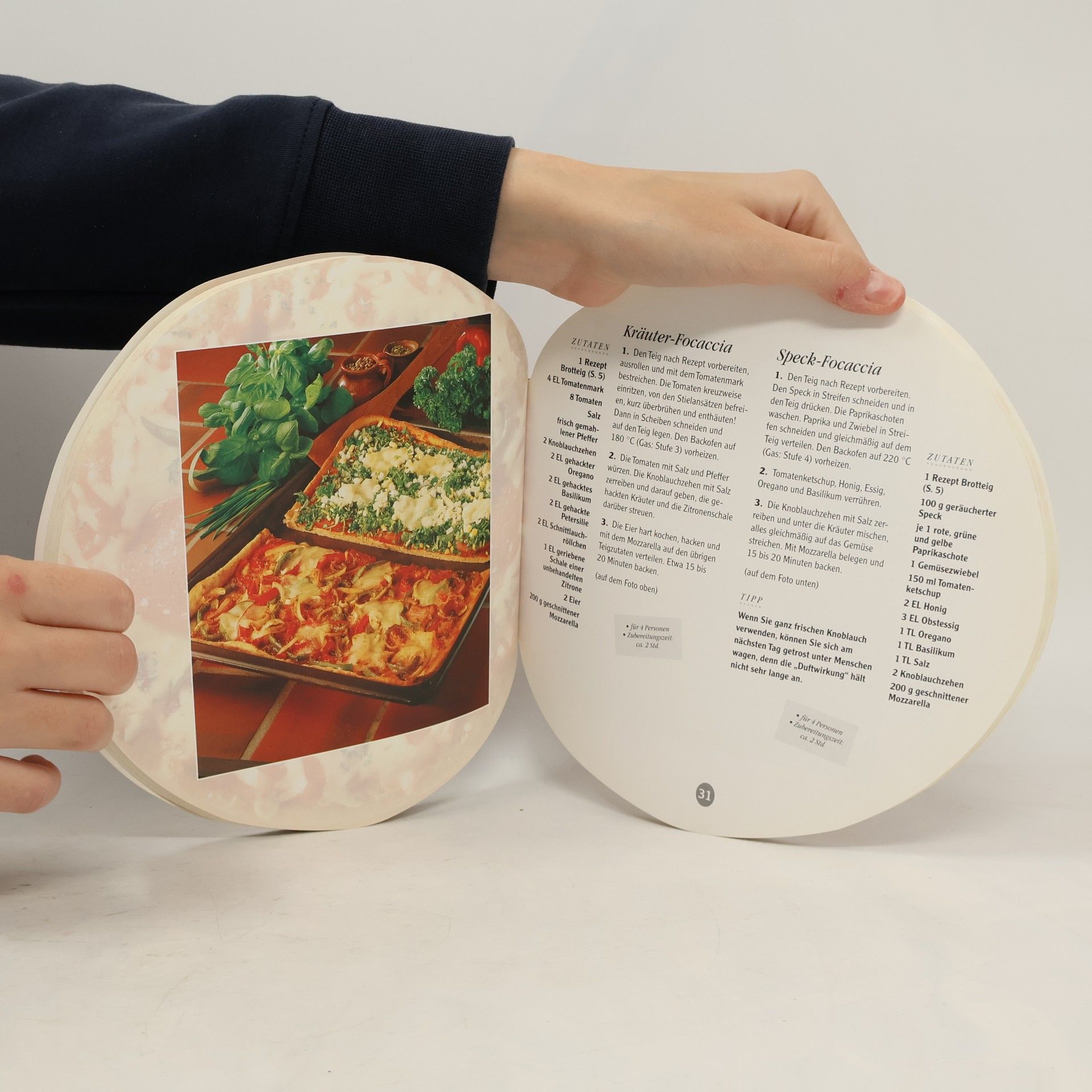 Anna Simon Pizza & Quiche toll in Form