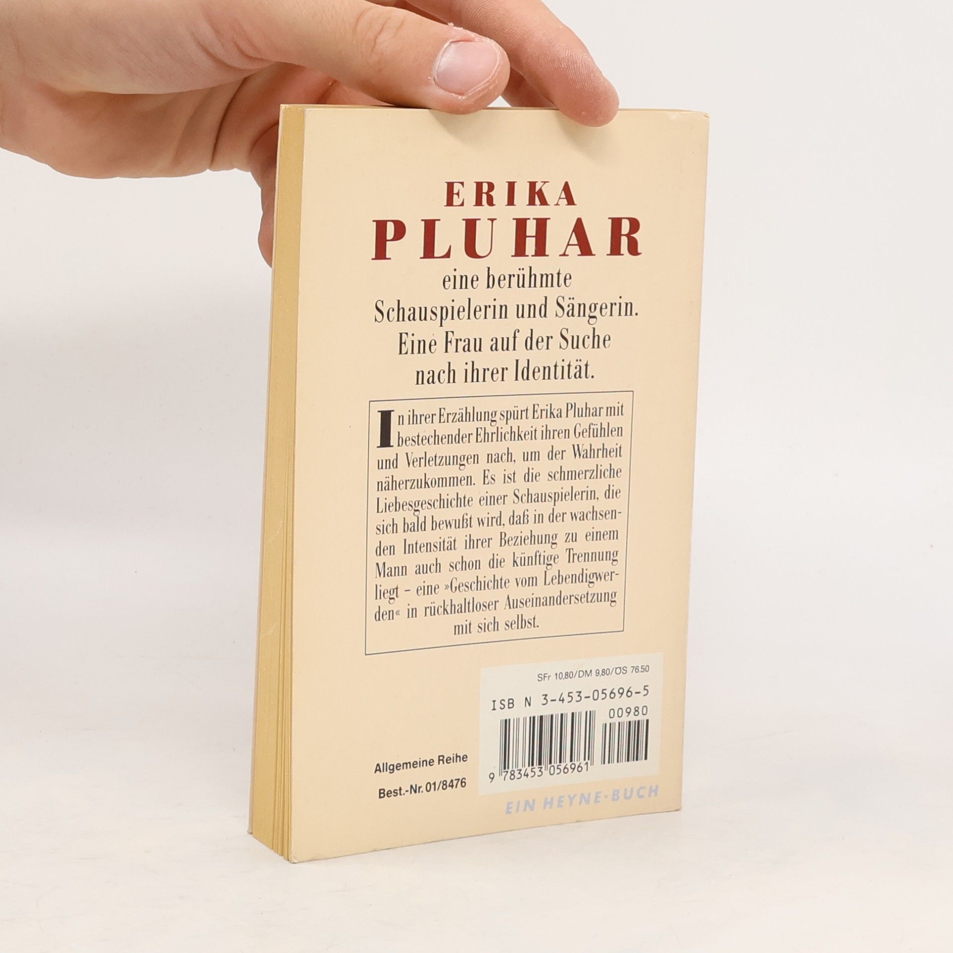 Erika Pluhar Als gehörte eins zum anderen.
