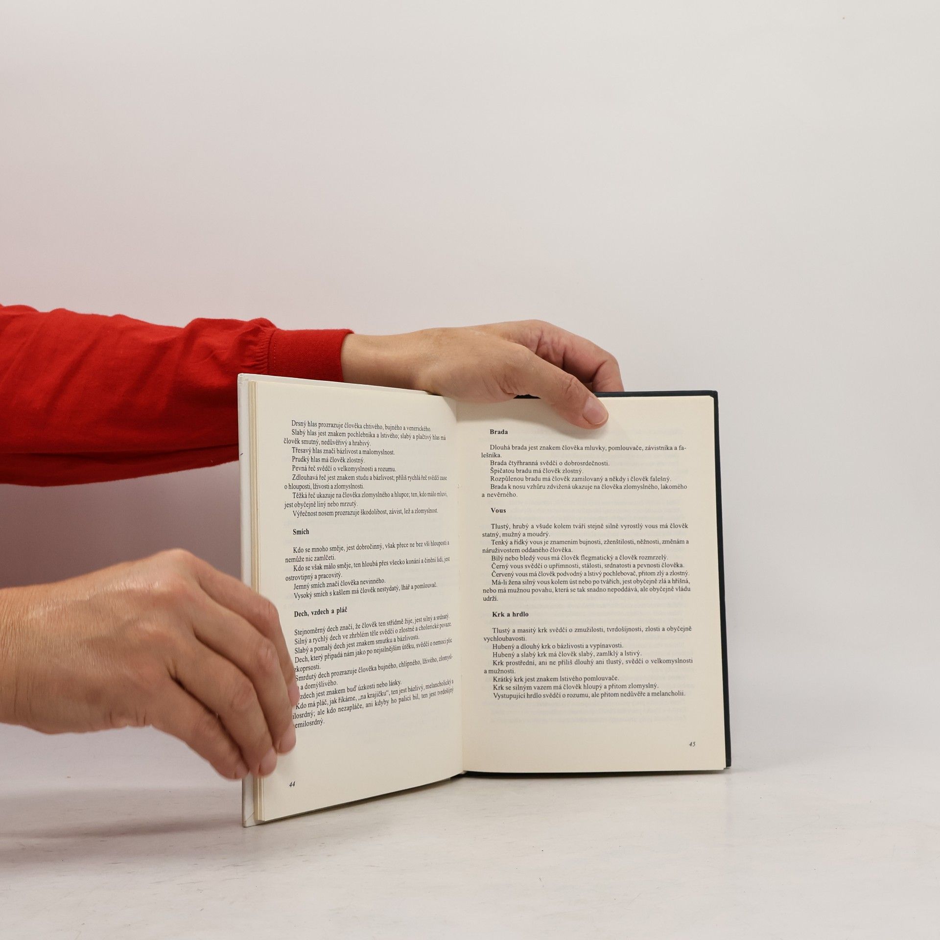 Autorenkollektiv Egyptsko-perský a chaldejský snář : planetář, bylinář a 1000letý kalendář