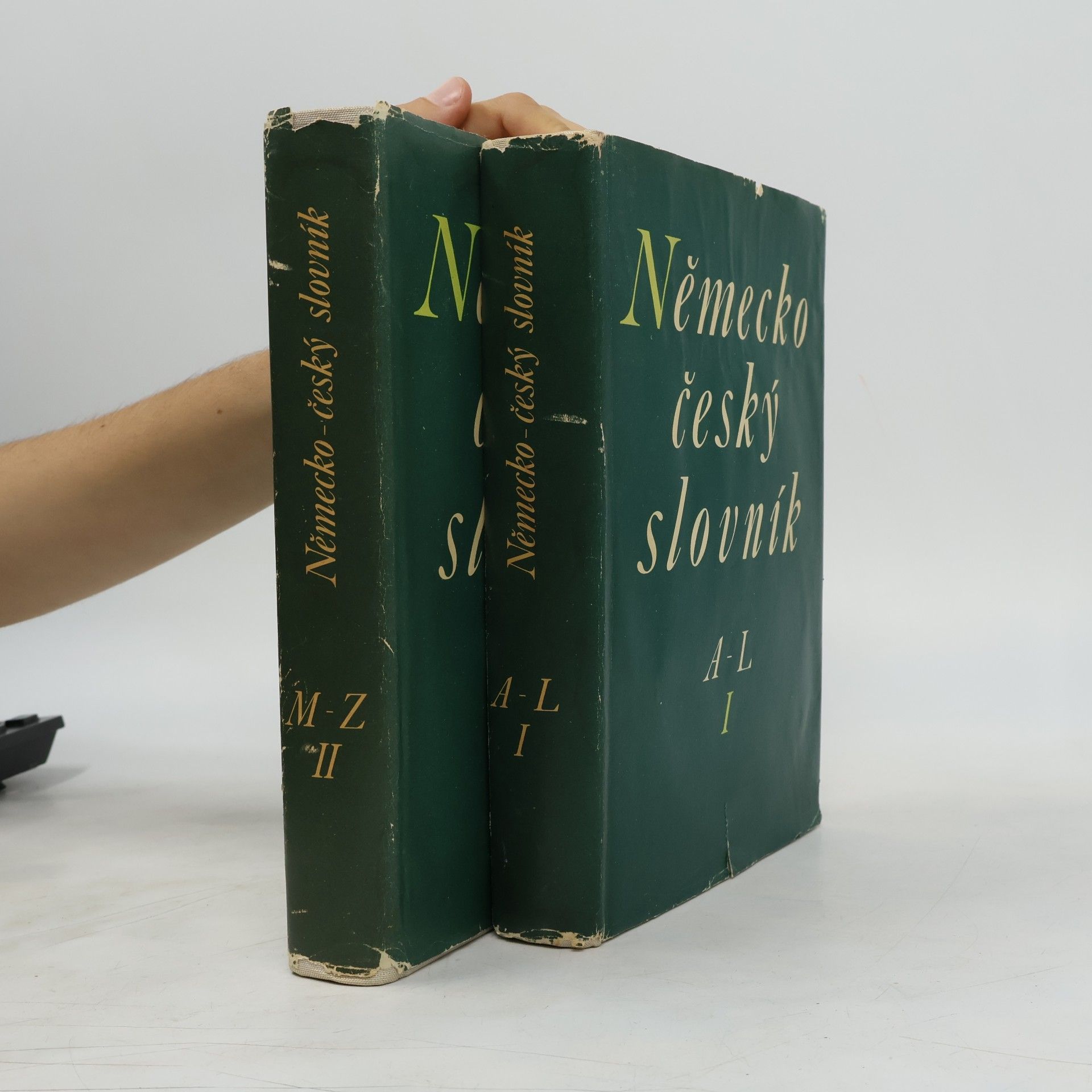 Autorenkollektiv Německo český slovník (1. a 2. díl)