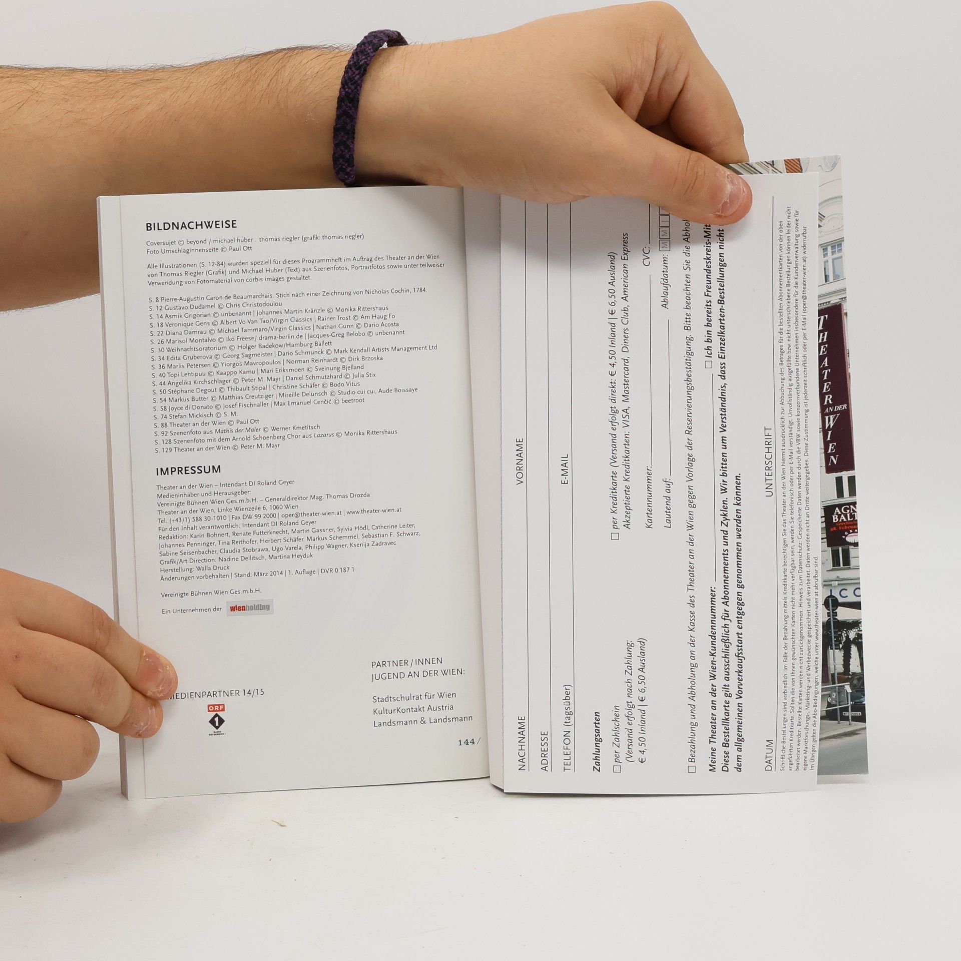 Autorenkollektiv Fünfzehn Vier
