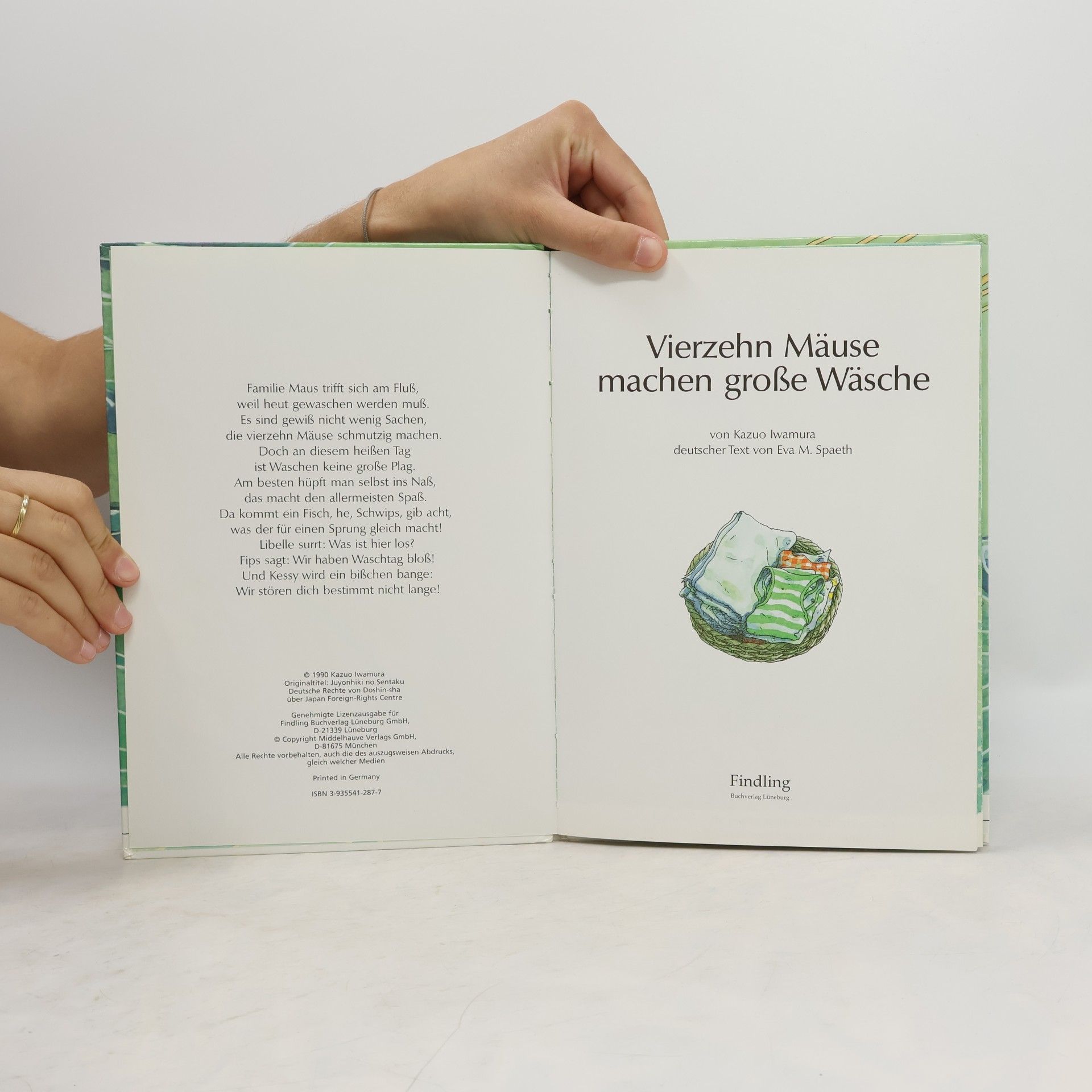 Kazuo Iwamura Vierzehn Mäuse machen große Wäsche