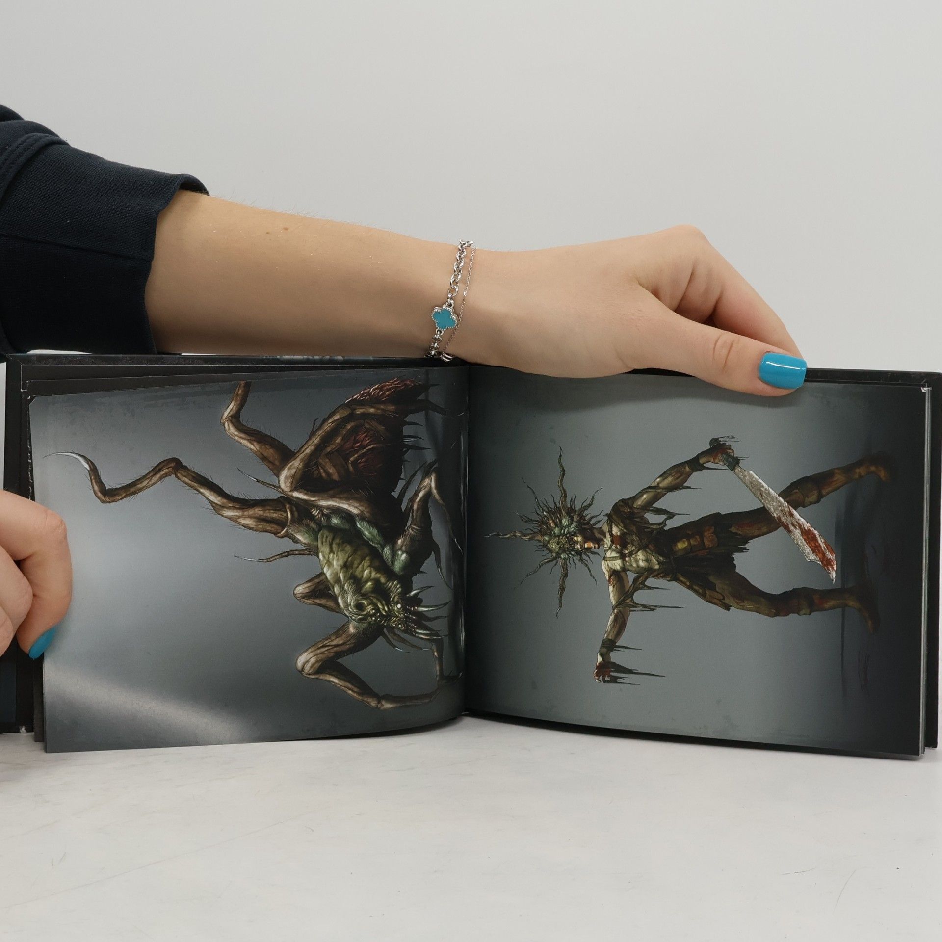Kolektiv autorů Dark Souls. Art Book