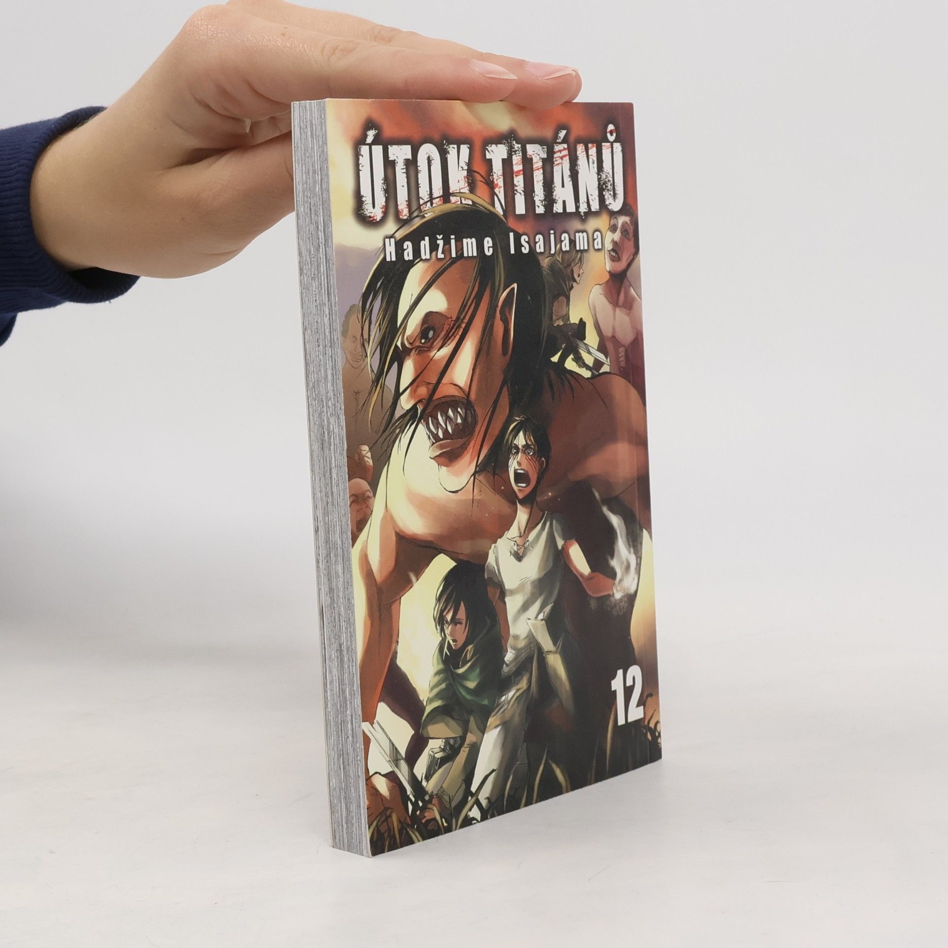 Hadžime Isajama Útok titánů. 12