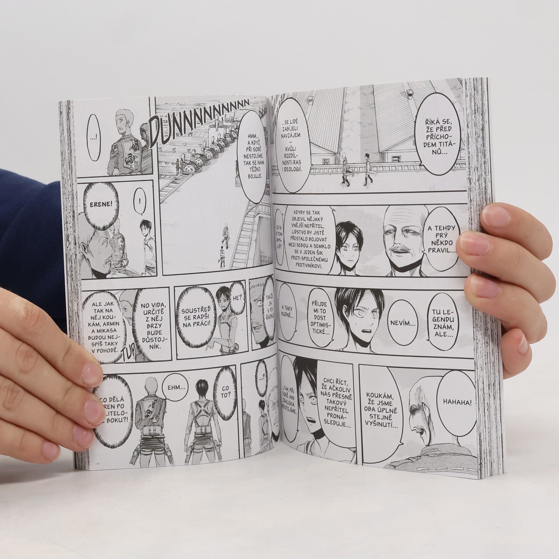 Hajime Isayama Útok titánů. 3