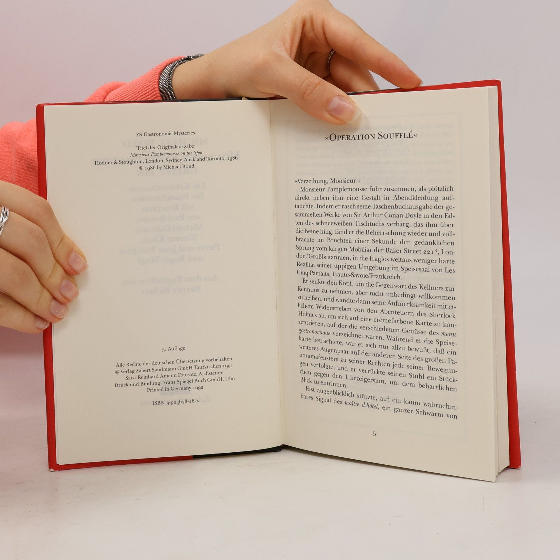 Michael Bond Monsieur Pamplemousse greift ein. Ein Kriminalroman für Feinschmecker mit Rezepten von Paul Bocuse, Michael Guerard, Vincent Klink, Pierre und Jean Troisgros und Roger Verge