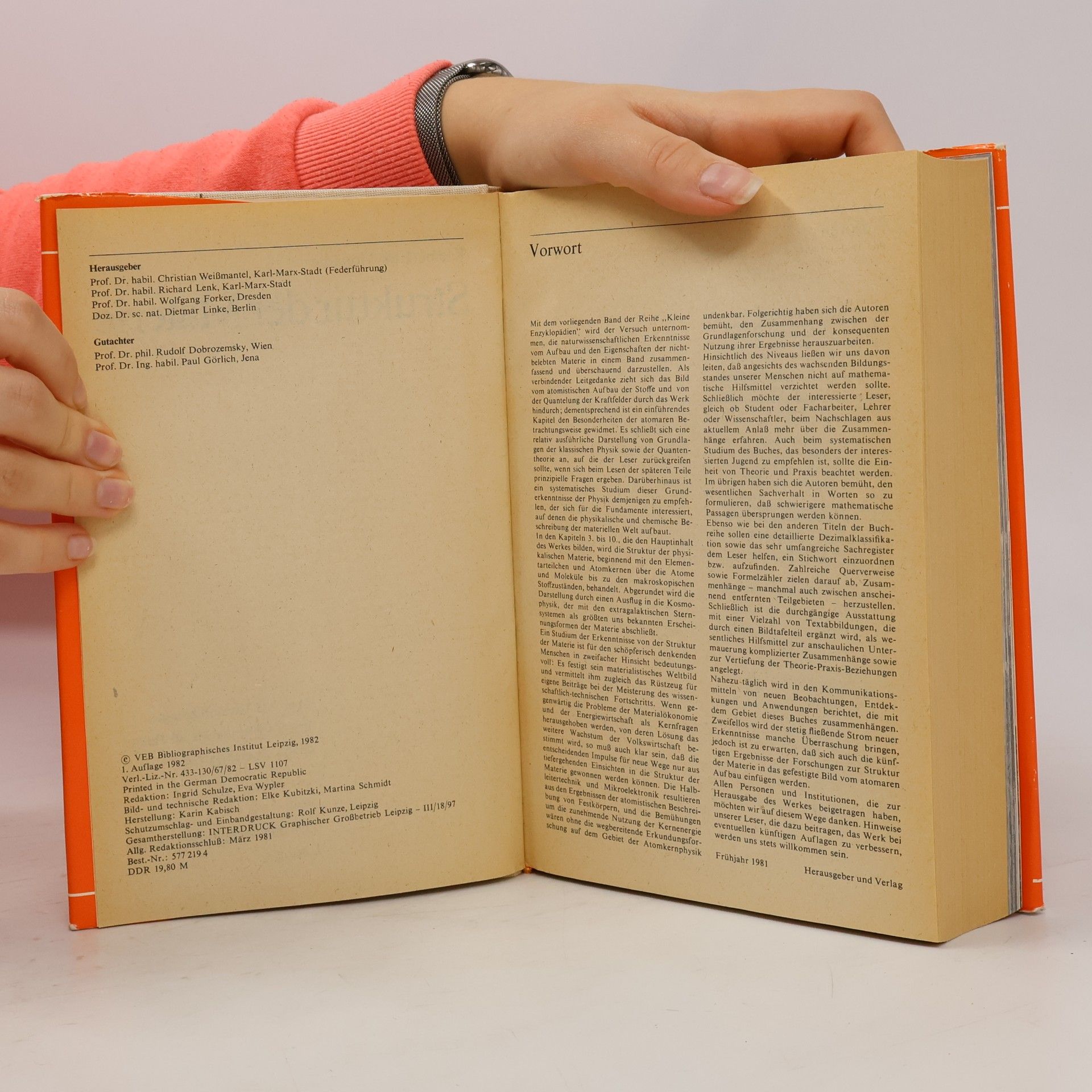 Autorenkollektiv Kleine Enzyklopädie. Struktur der Materie